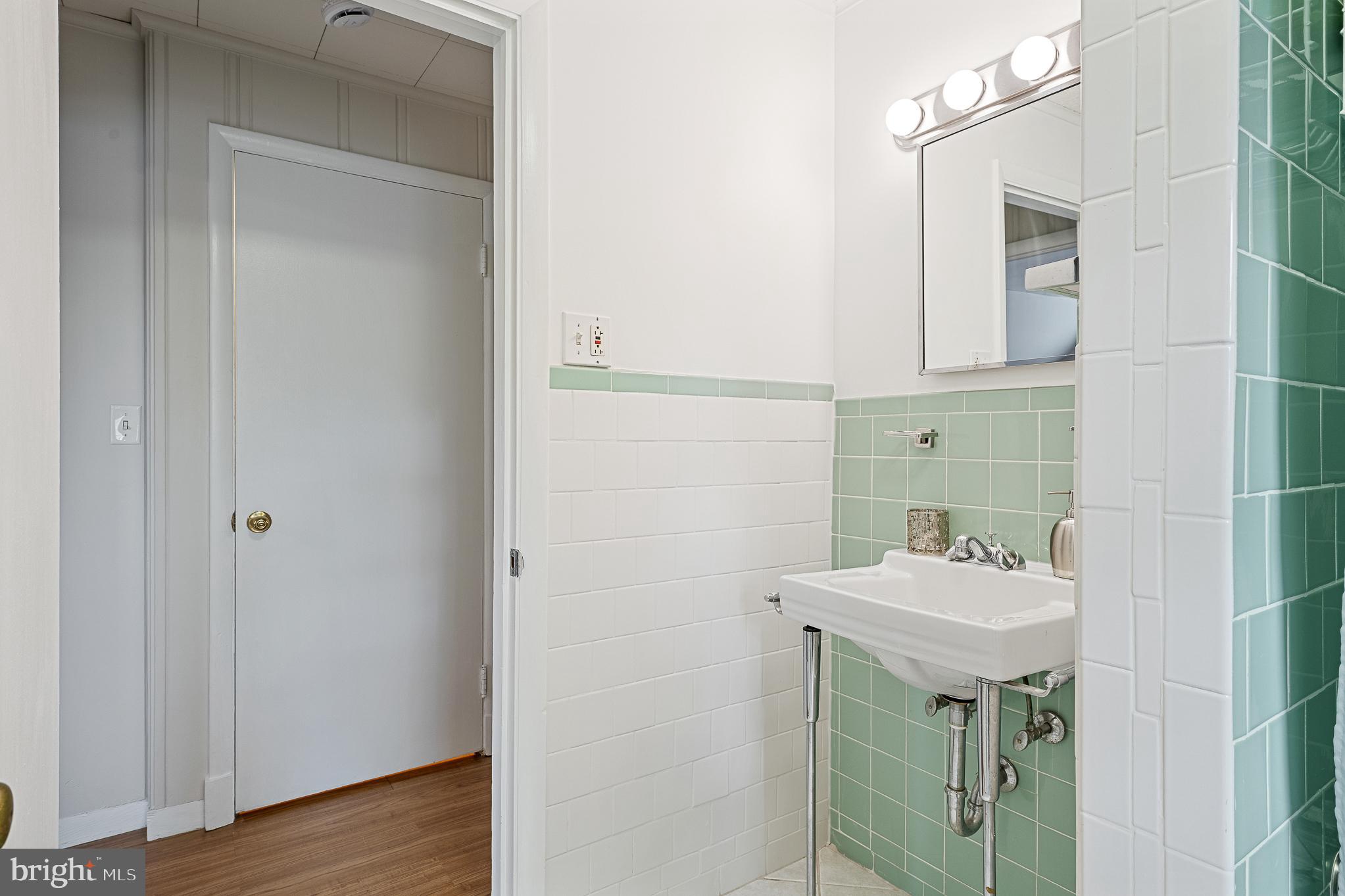 CEDAR PARK - Residential