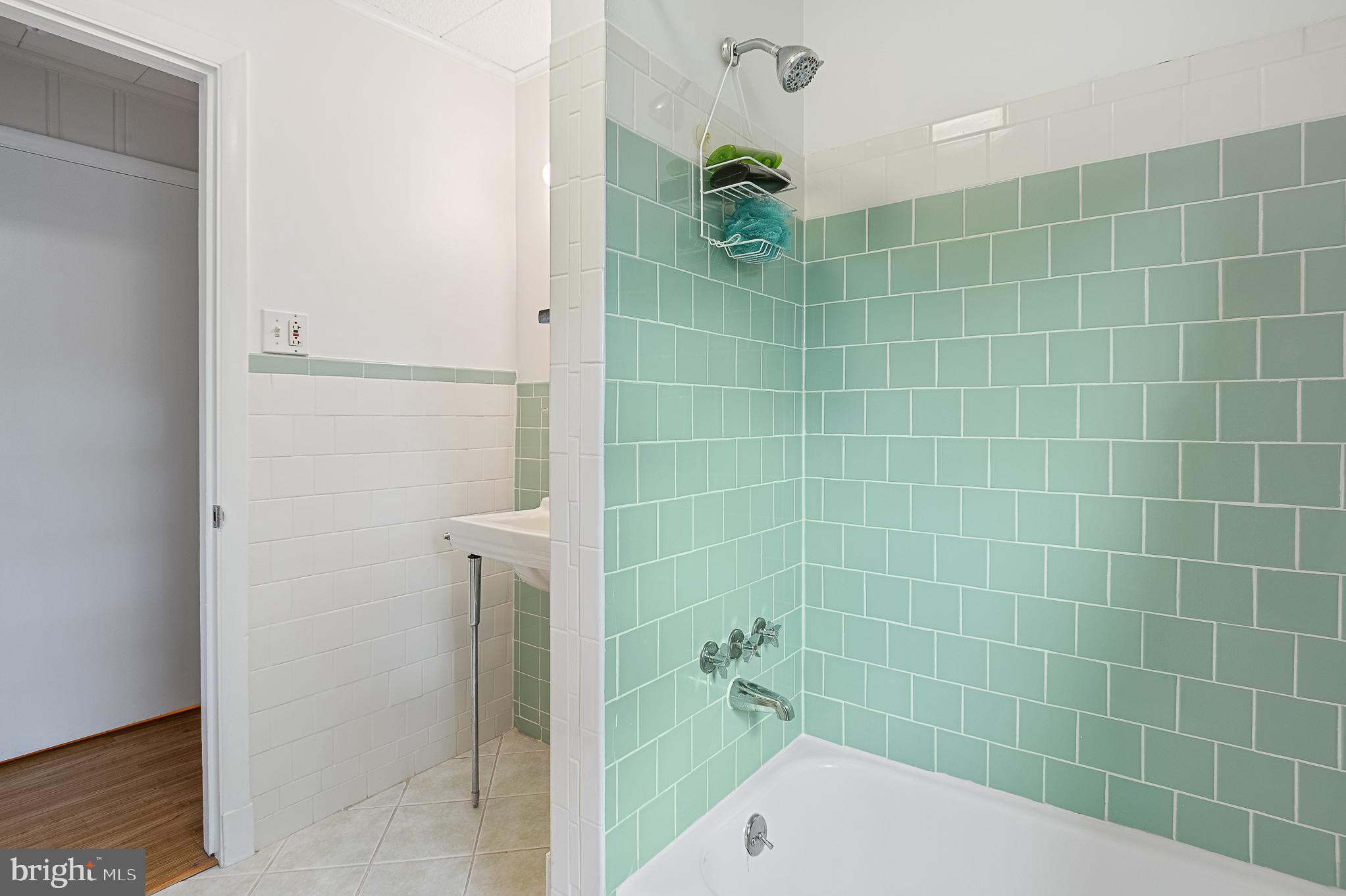 CEDAR PARK - Residential