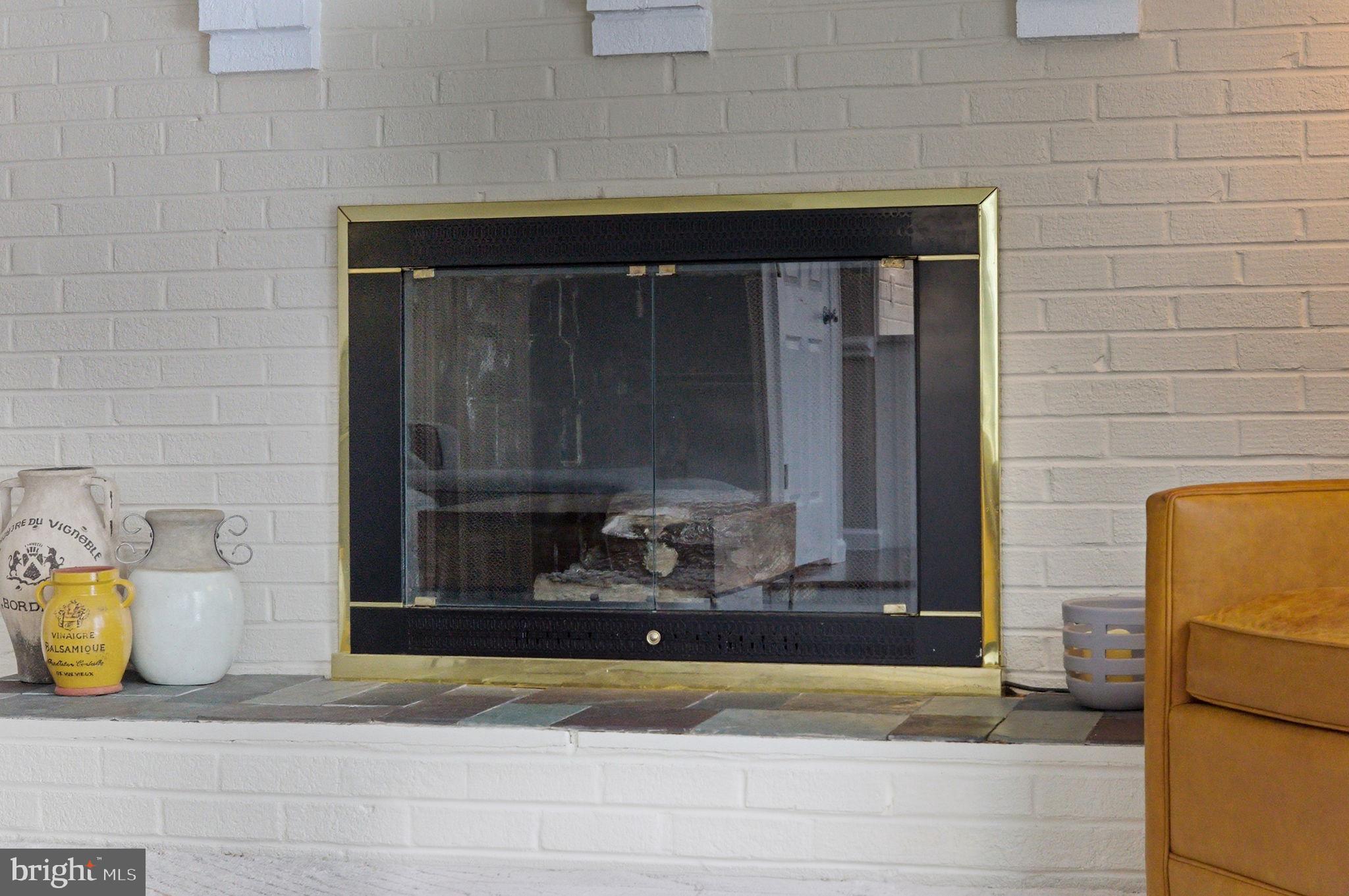 CHALET WOODS - Residential