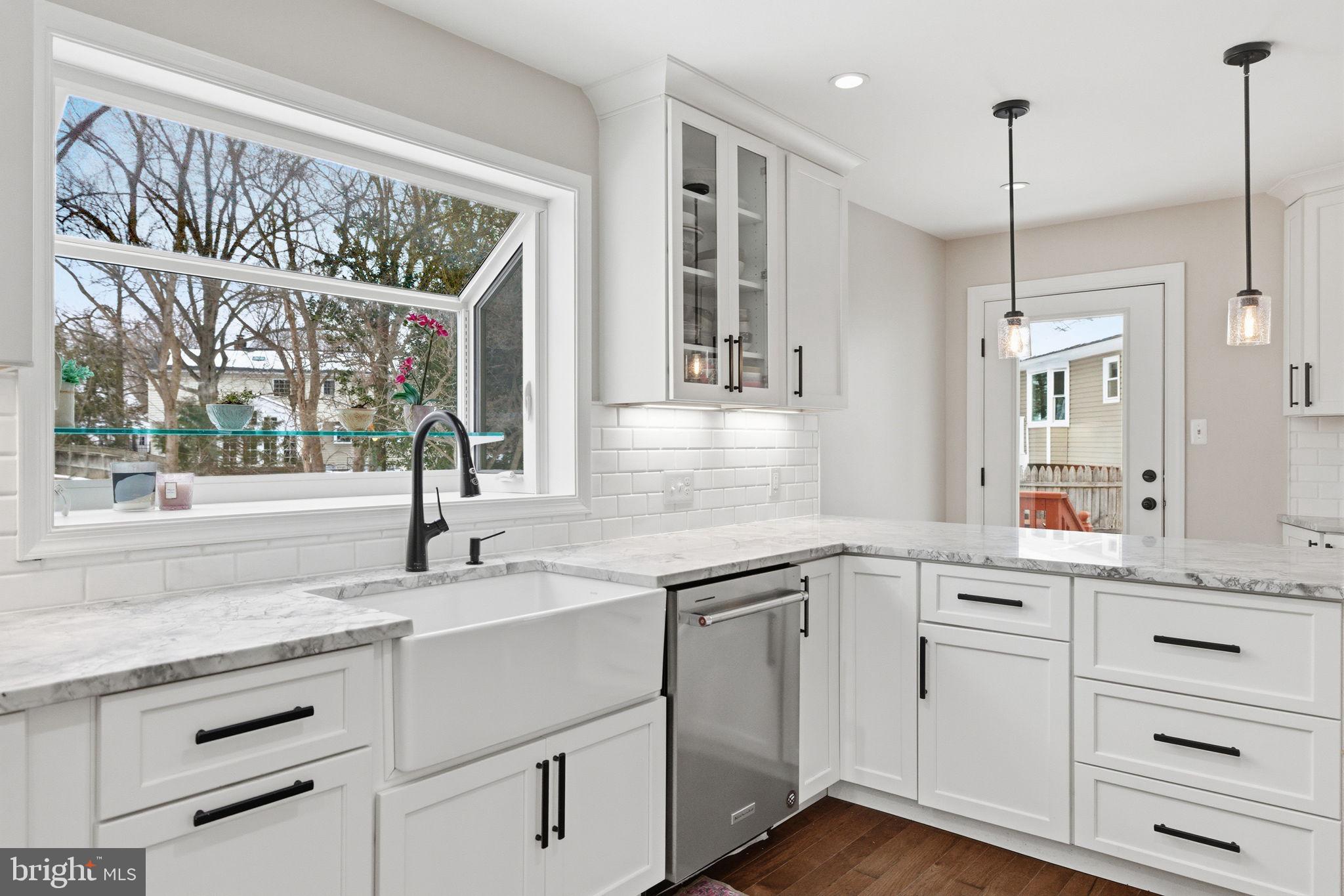 CHALET WOODS - Residential