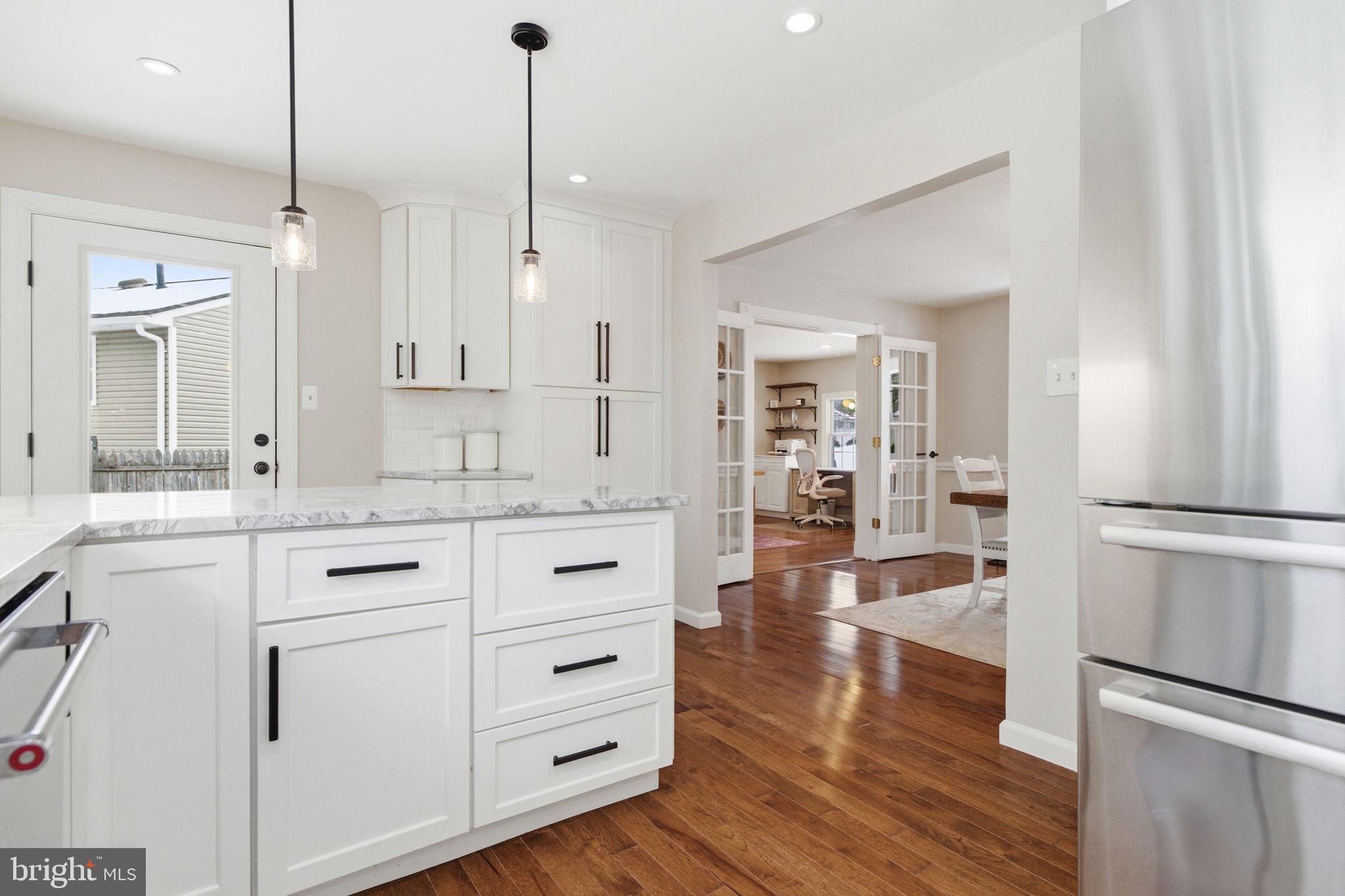 CHALET WOODS - Residential