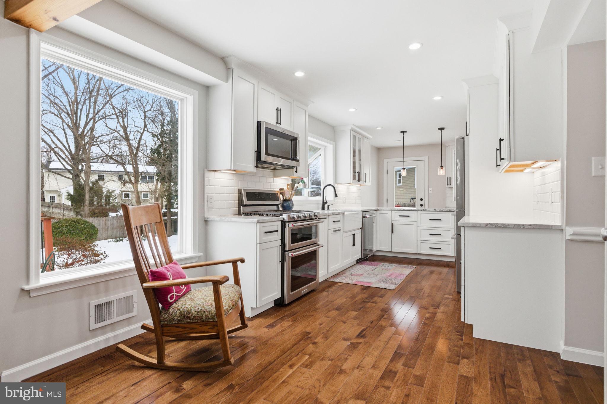 CHALET WOODS - Residential