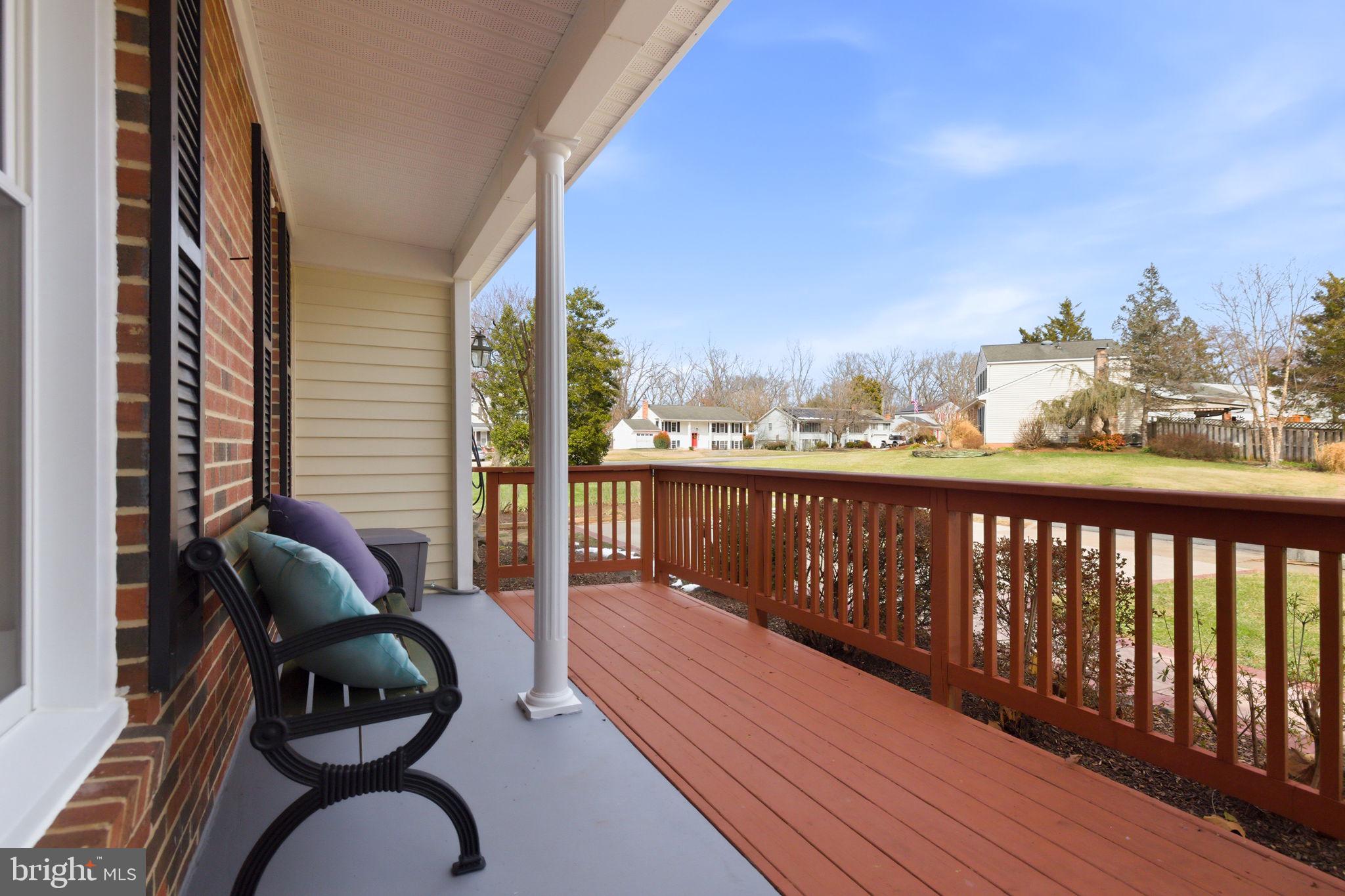 CHALET WOODS - Residential