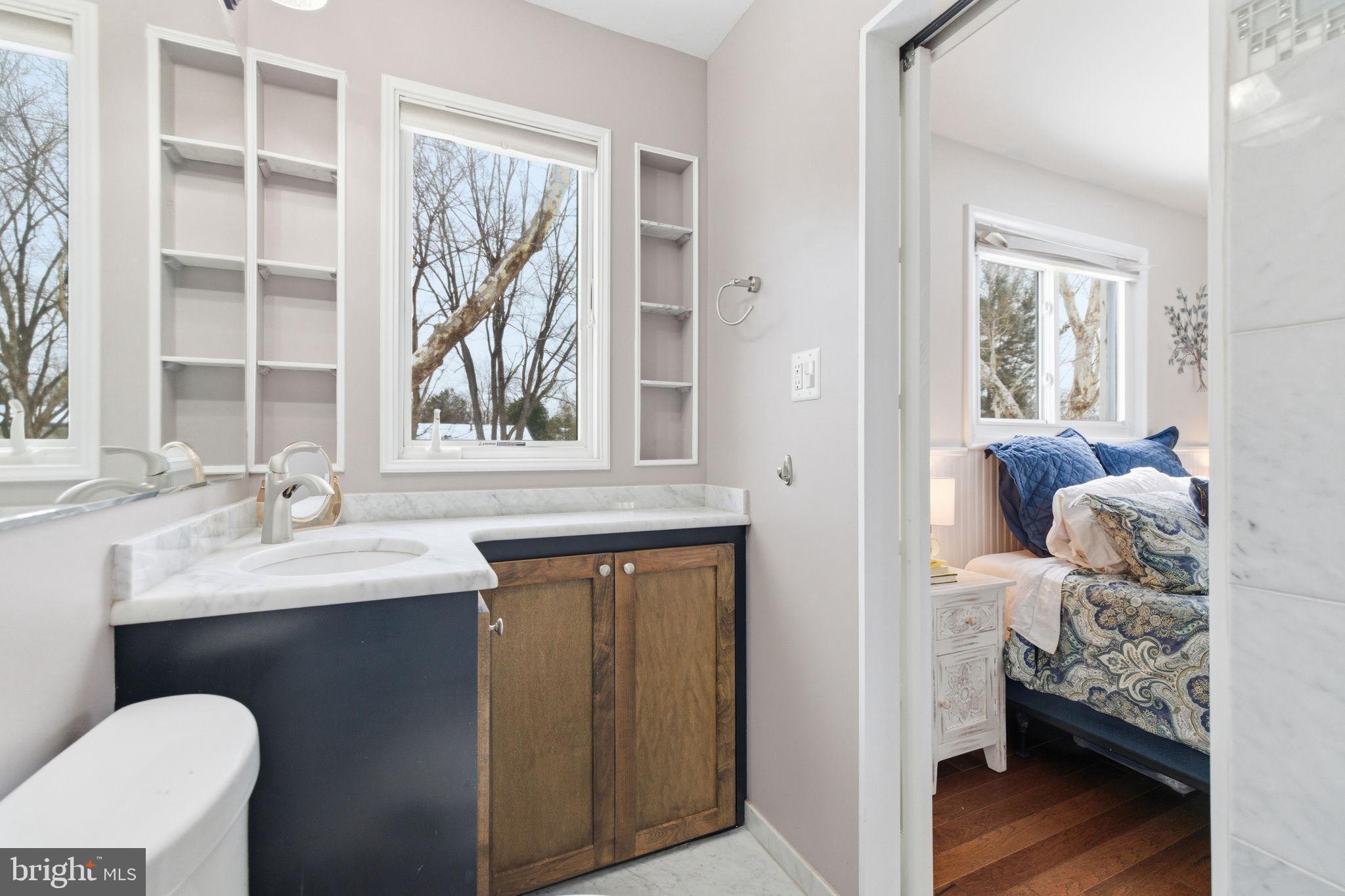 CHALET WOODS - Residential