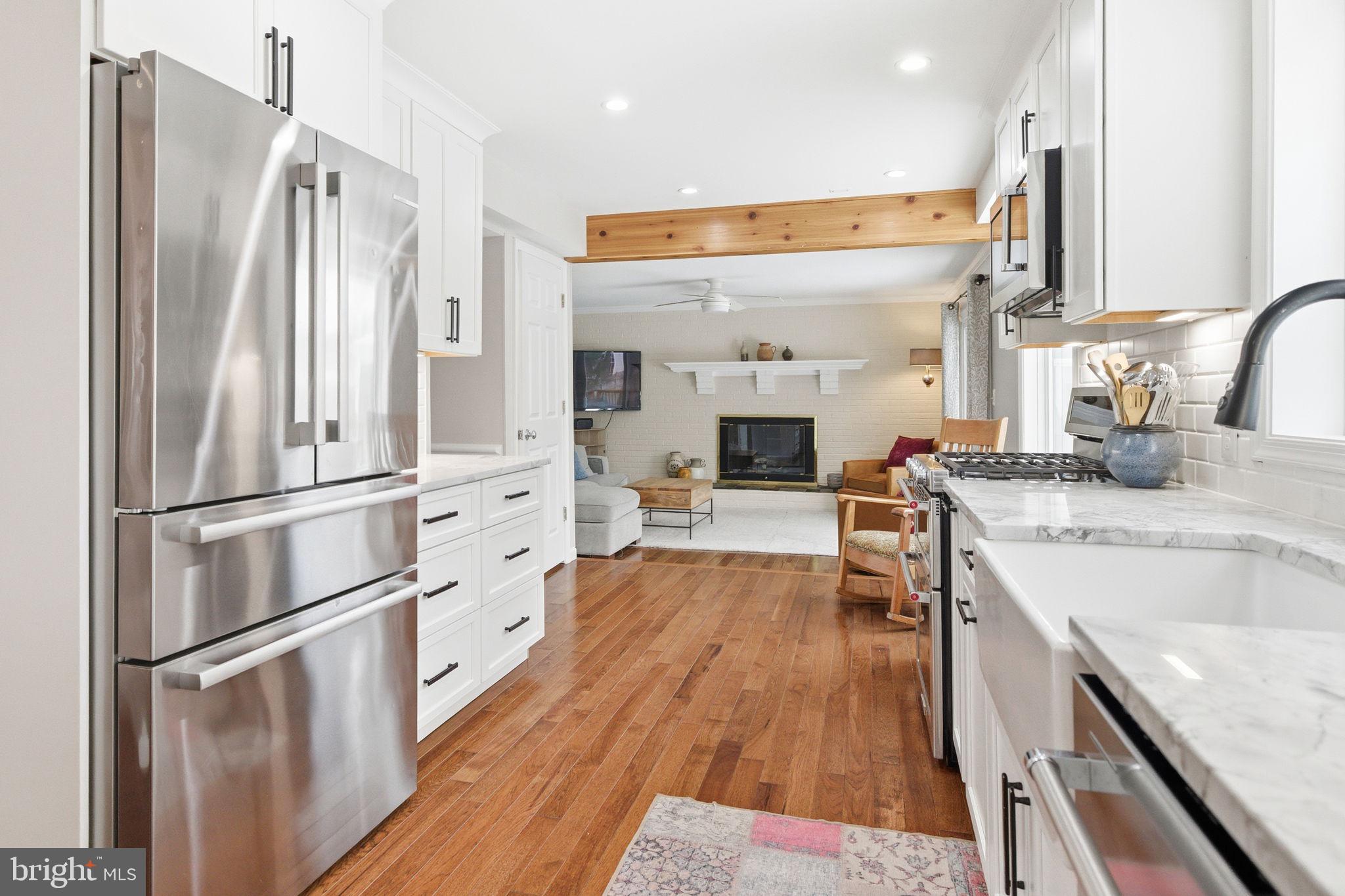 CHALET WOODS - Residential