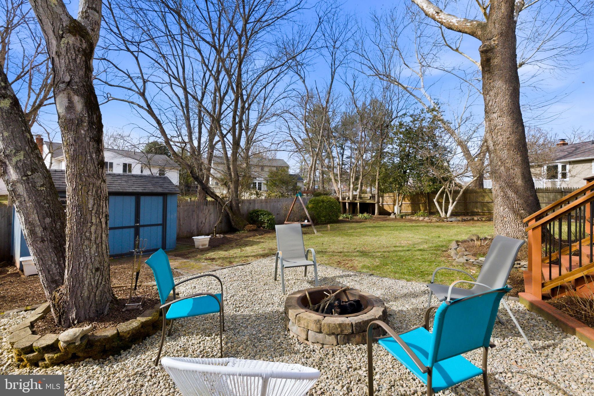 CHALET WOODS - Residential