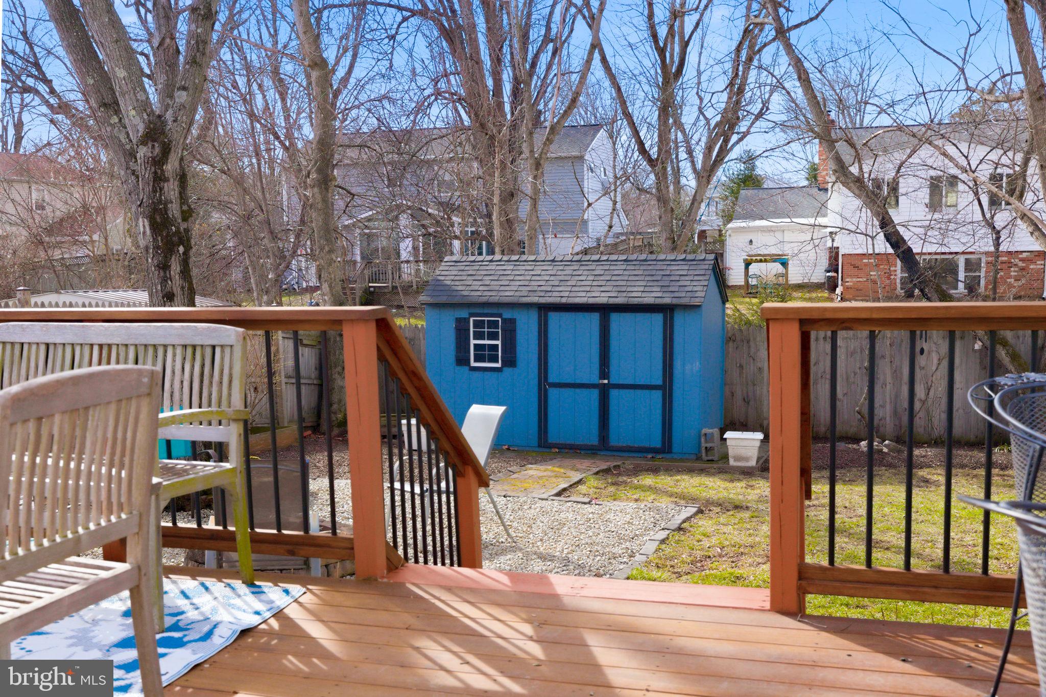 CHALET WOODS - Residential