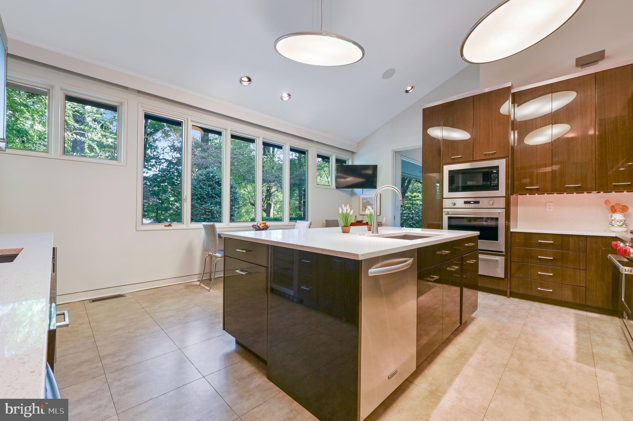 ROCKLAND - Residential