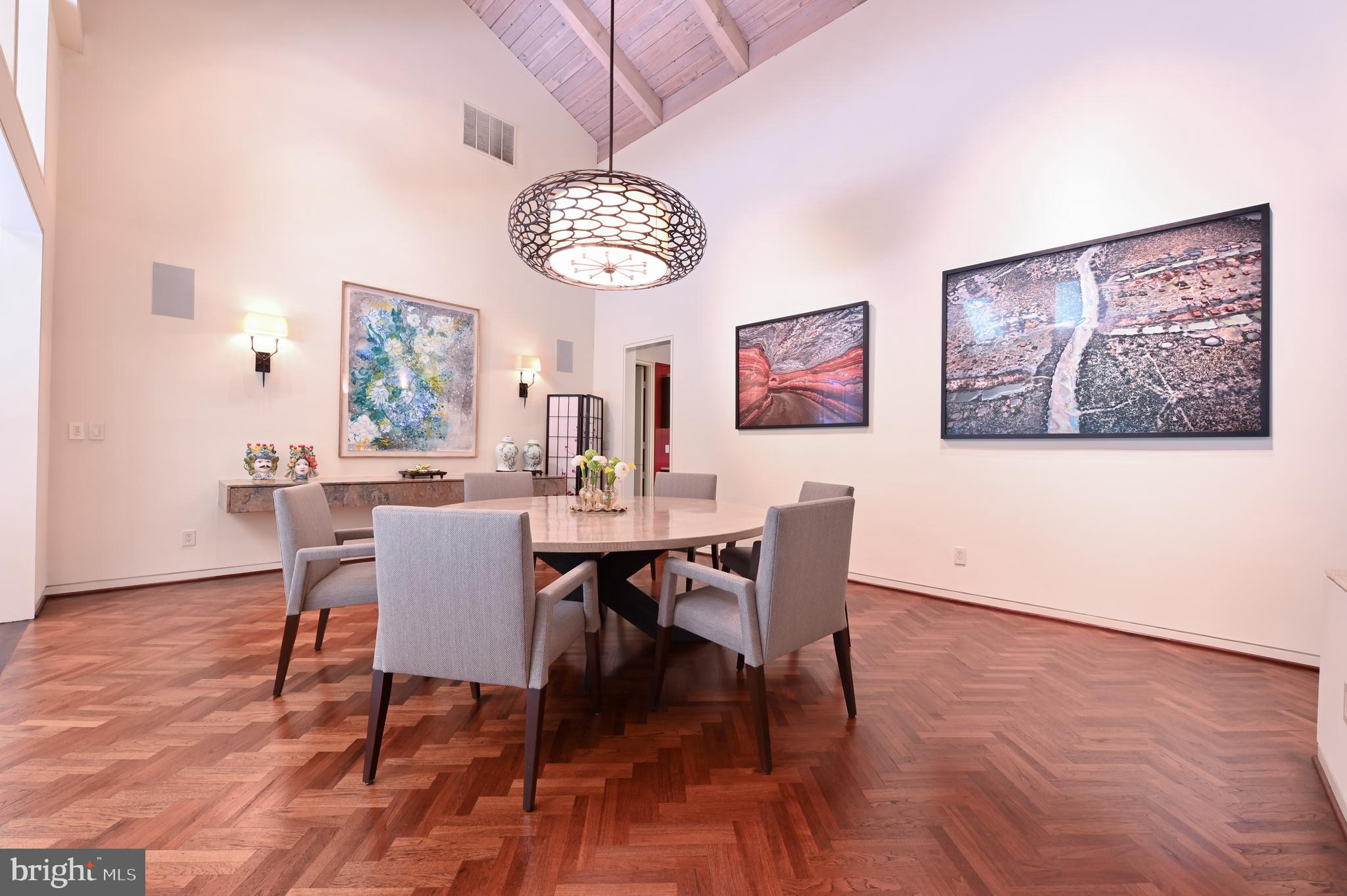 ROCKLAND - Residential