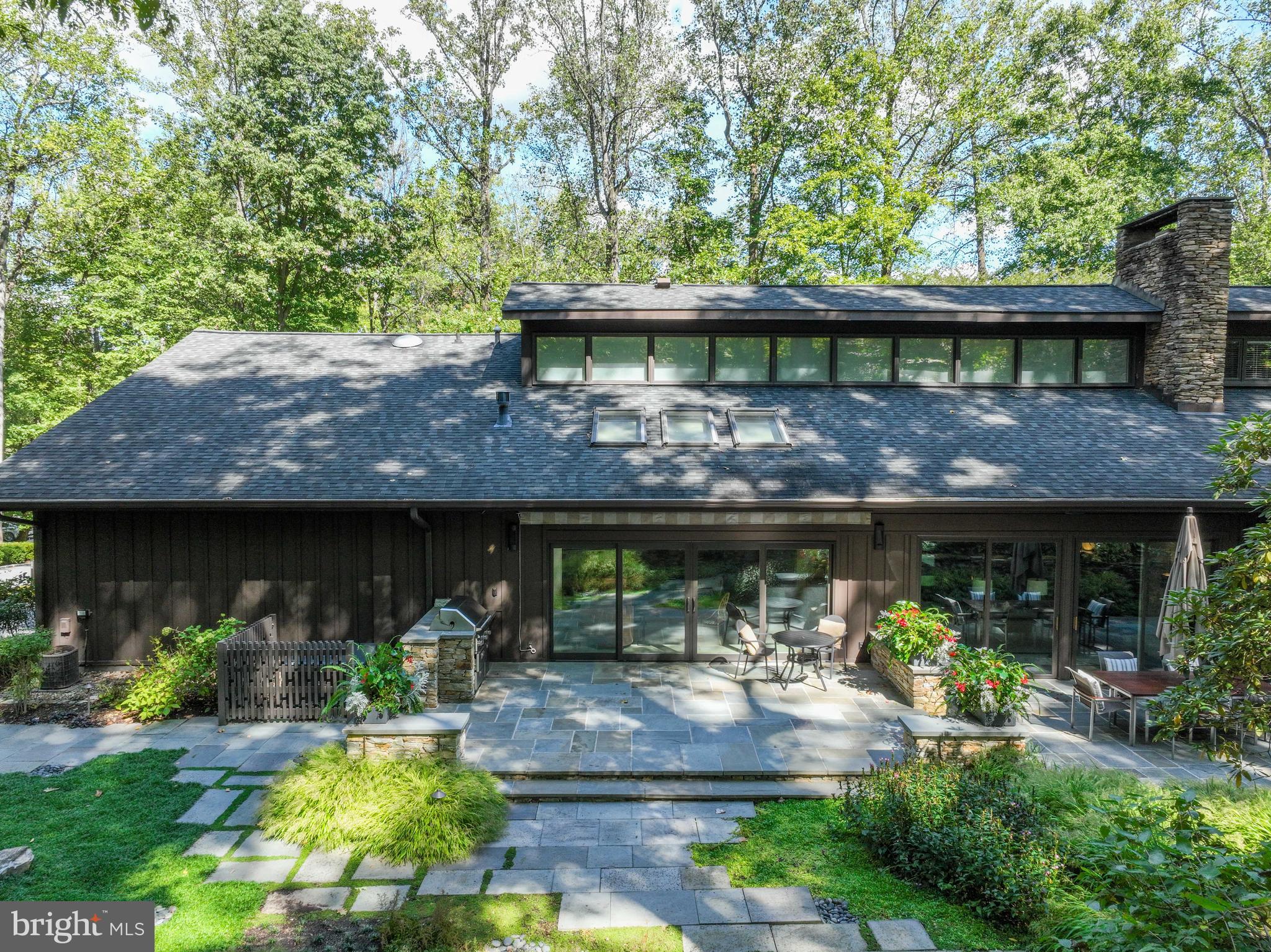 ROCKLAND - Residential