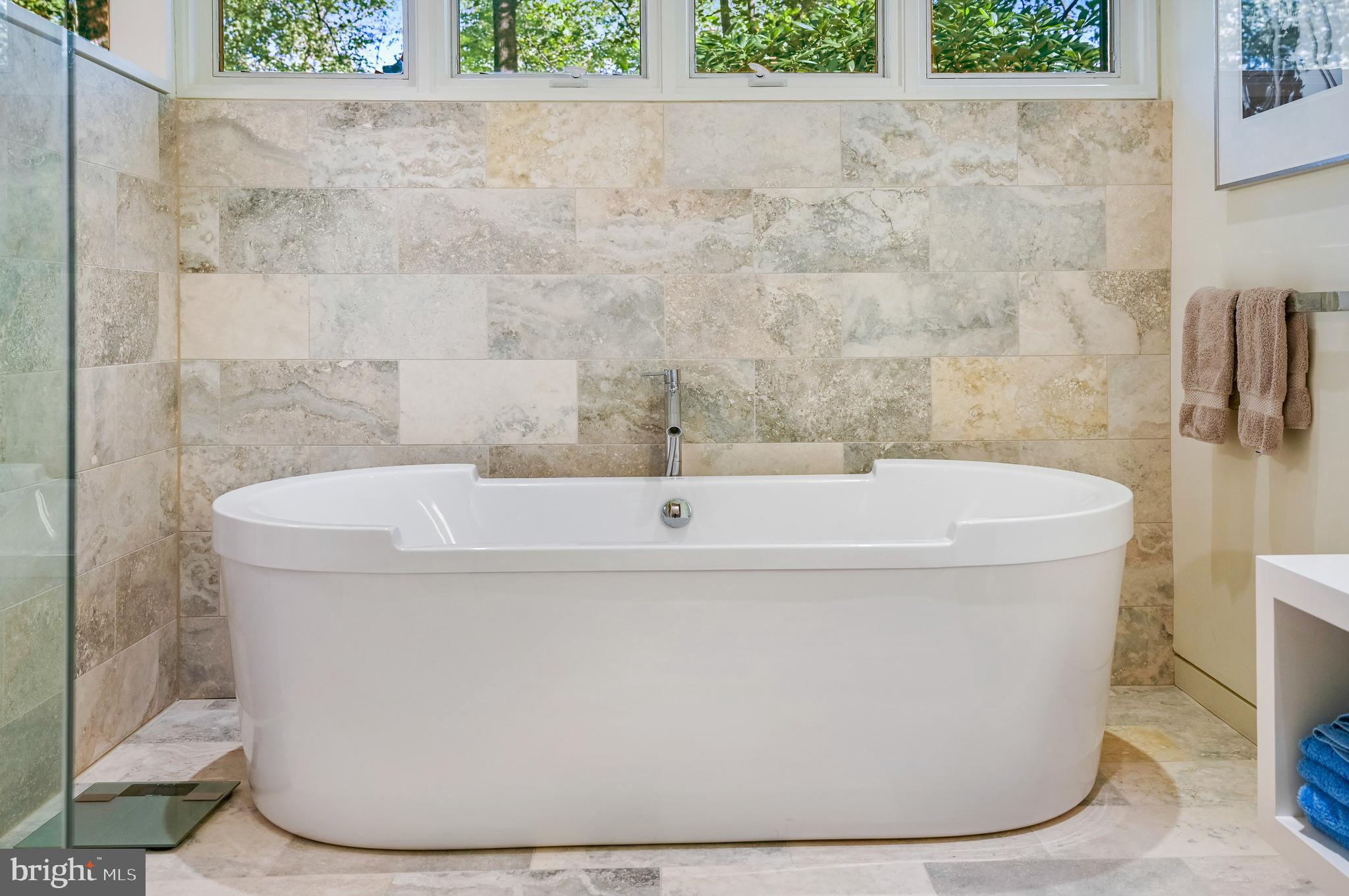 ROCKLAND - Residential