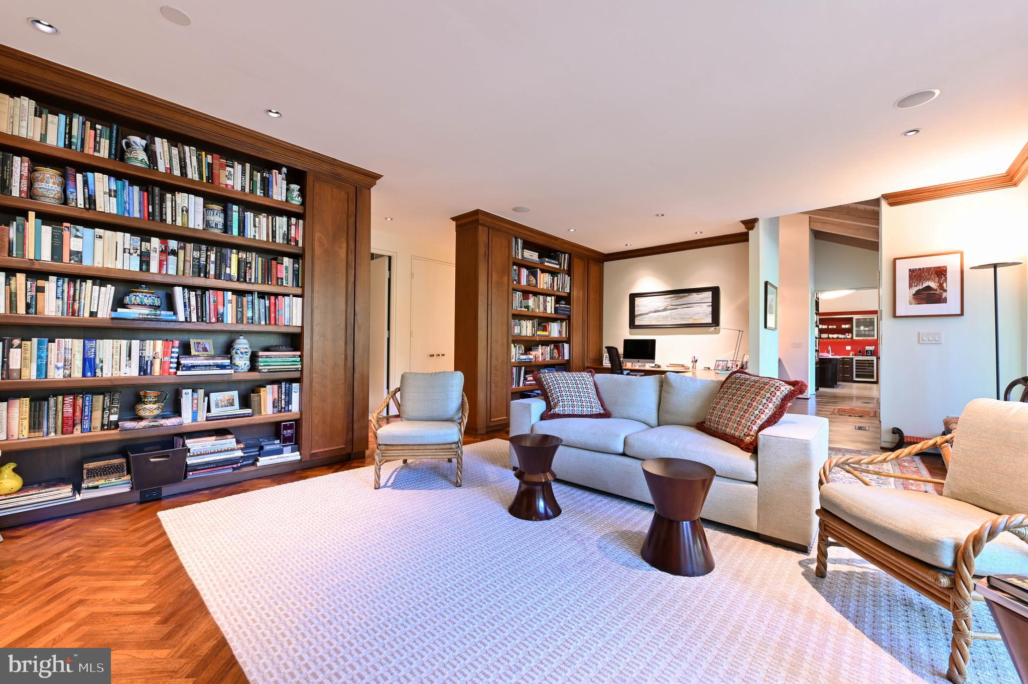 ROCKLAND - Residential