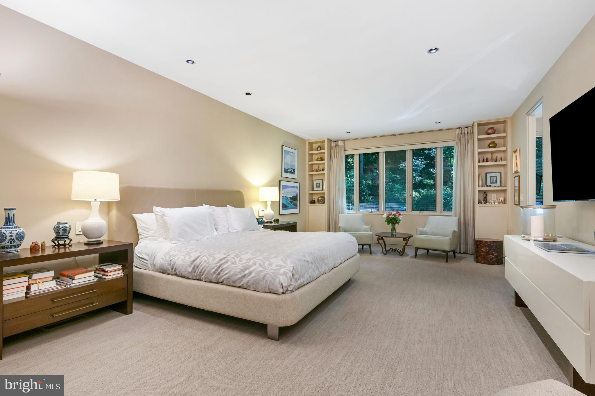 ROCKLAND - Residential