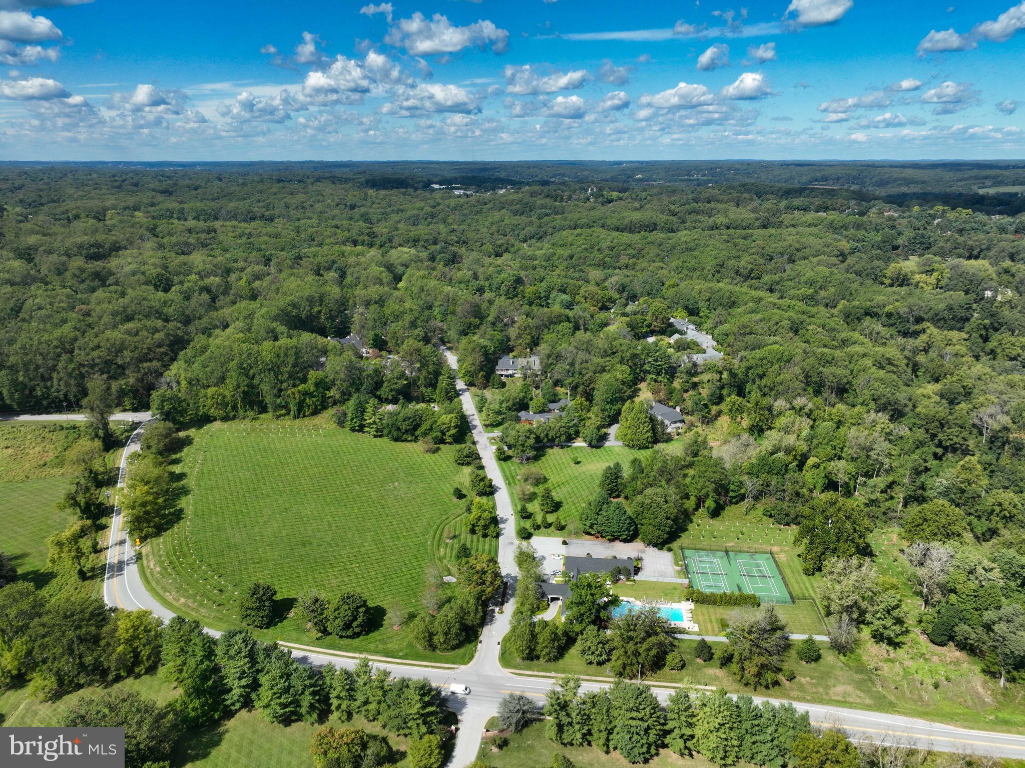 ROCKLAND - Residential