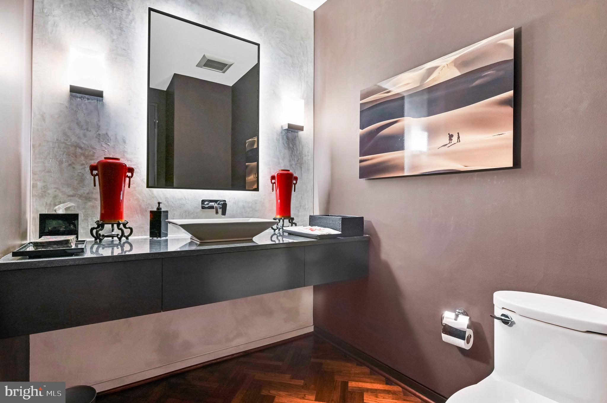 ROCKLAND - Residential