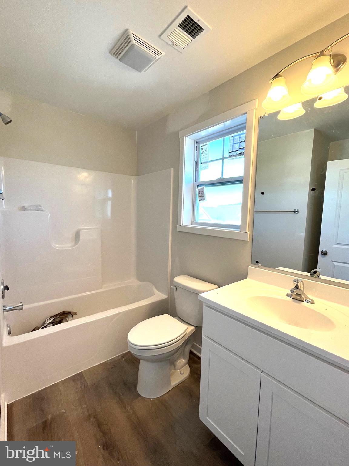 HERITAGE HILLS - Residential