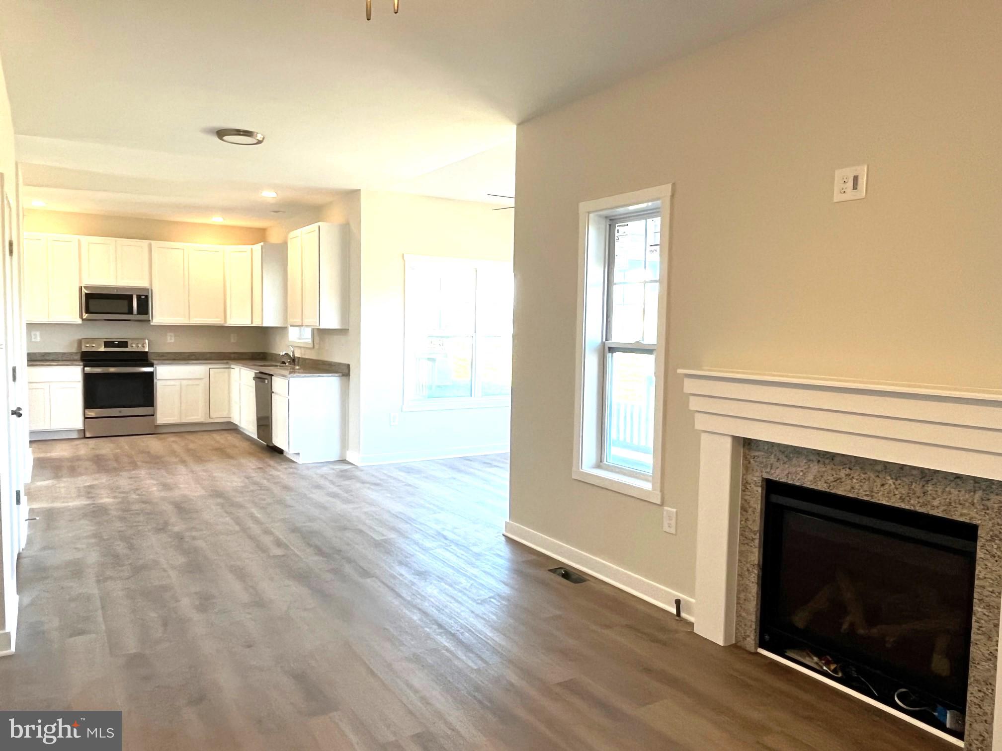 HERITAGE HILLS - Residential