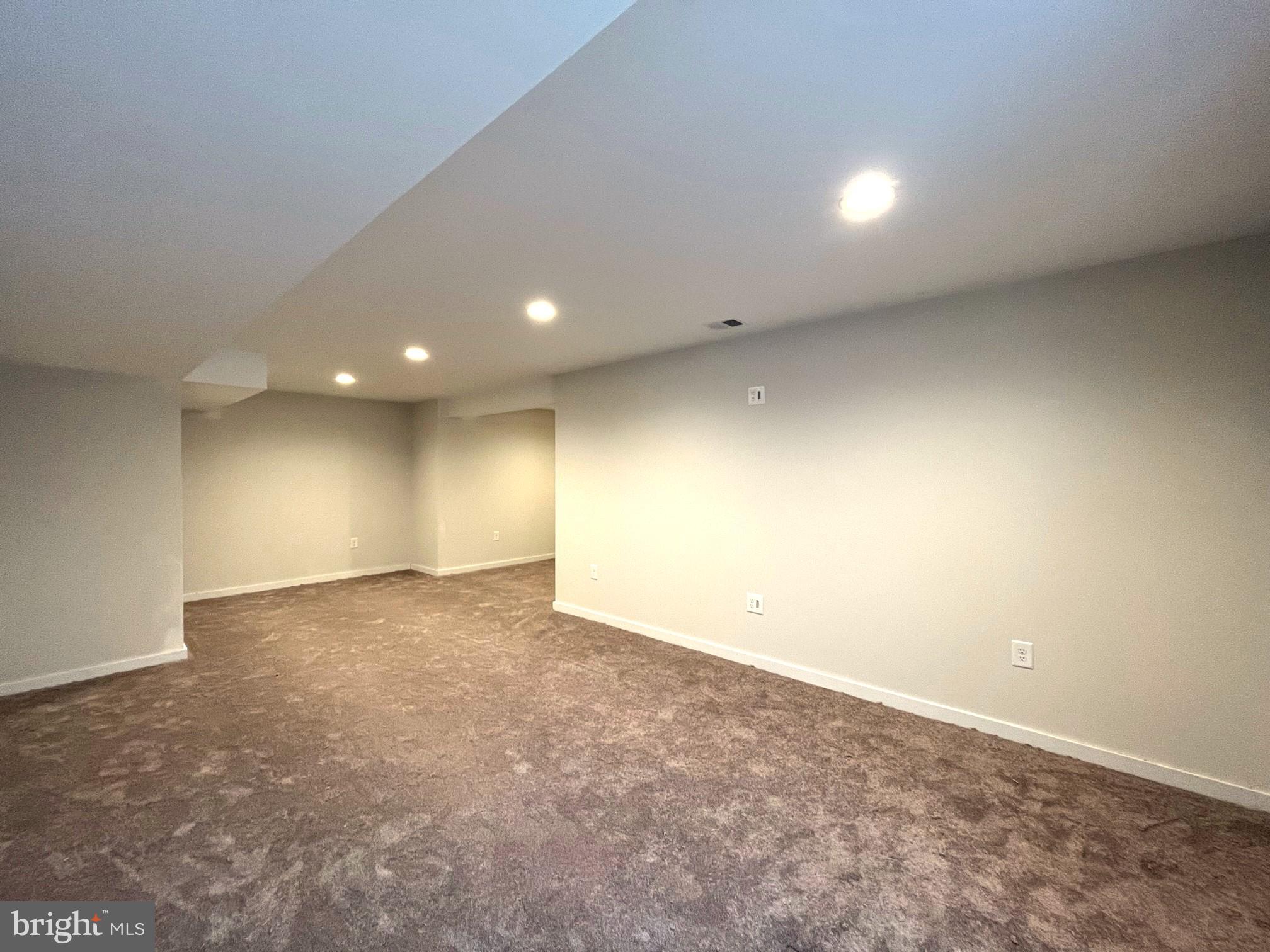 HERITAGE HILLS - Residential