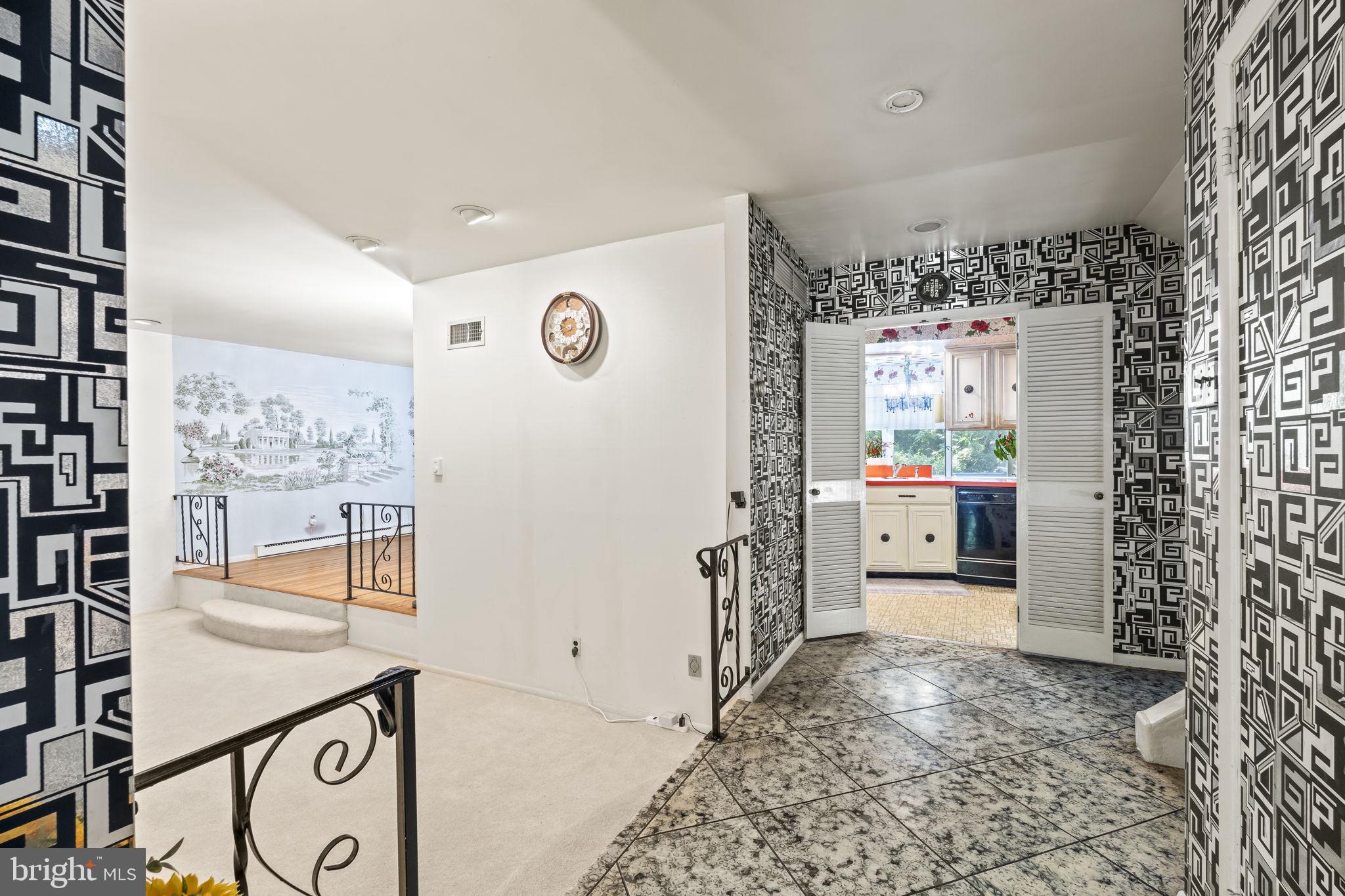 221 MARCO ROAD