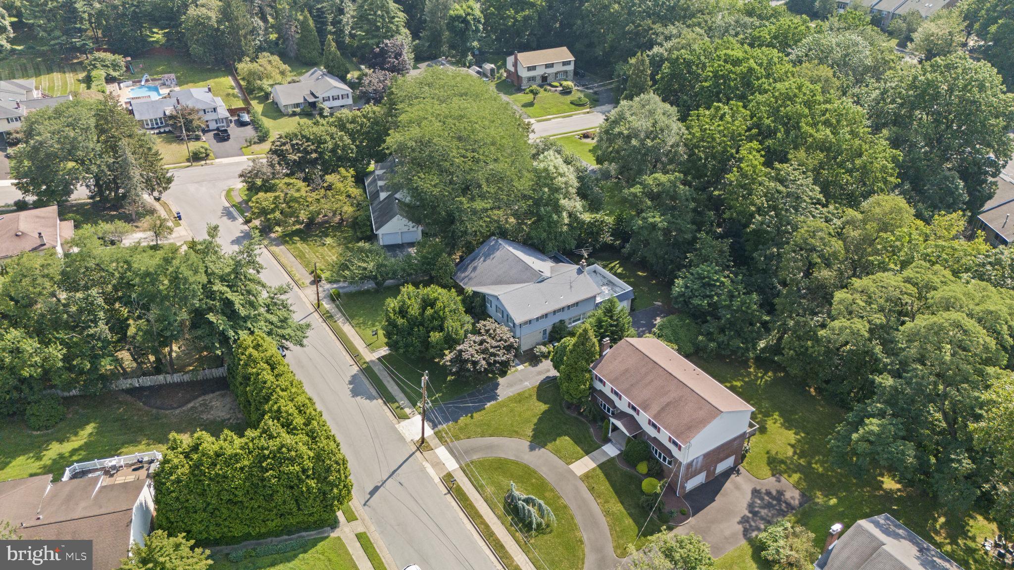 ELKINS PARK - Residential