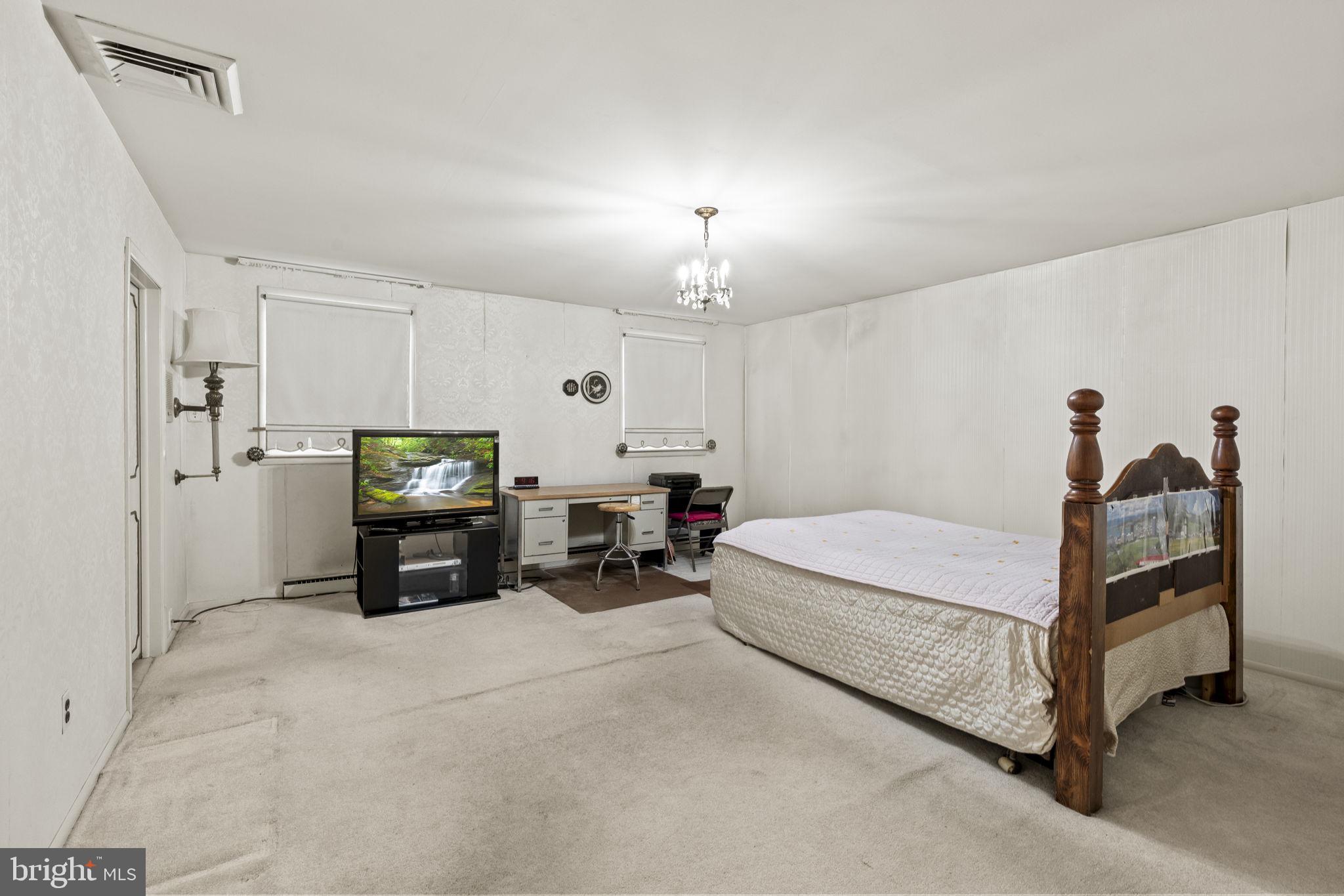 ELKINS PARK - Residential