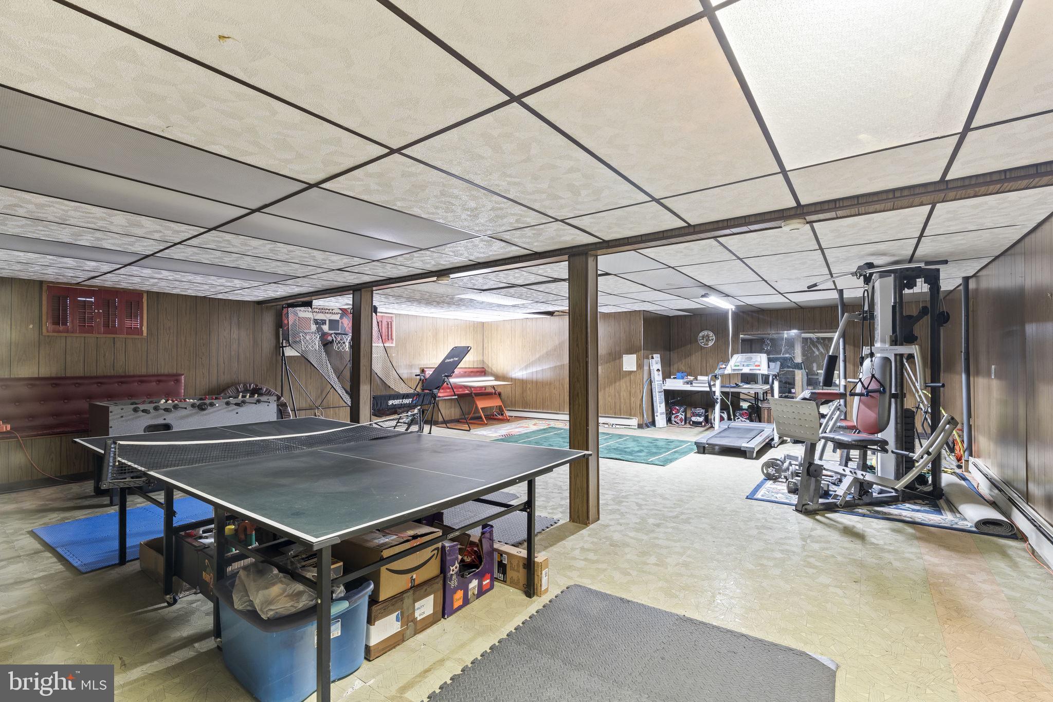 ELKINS PARK - Residential