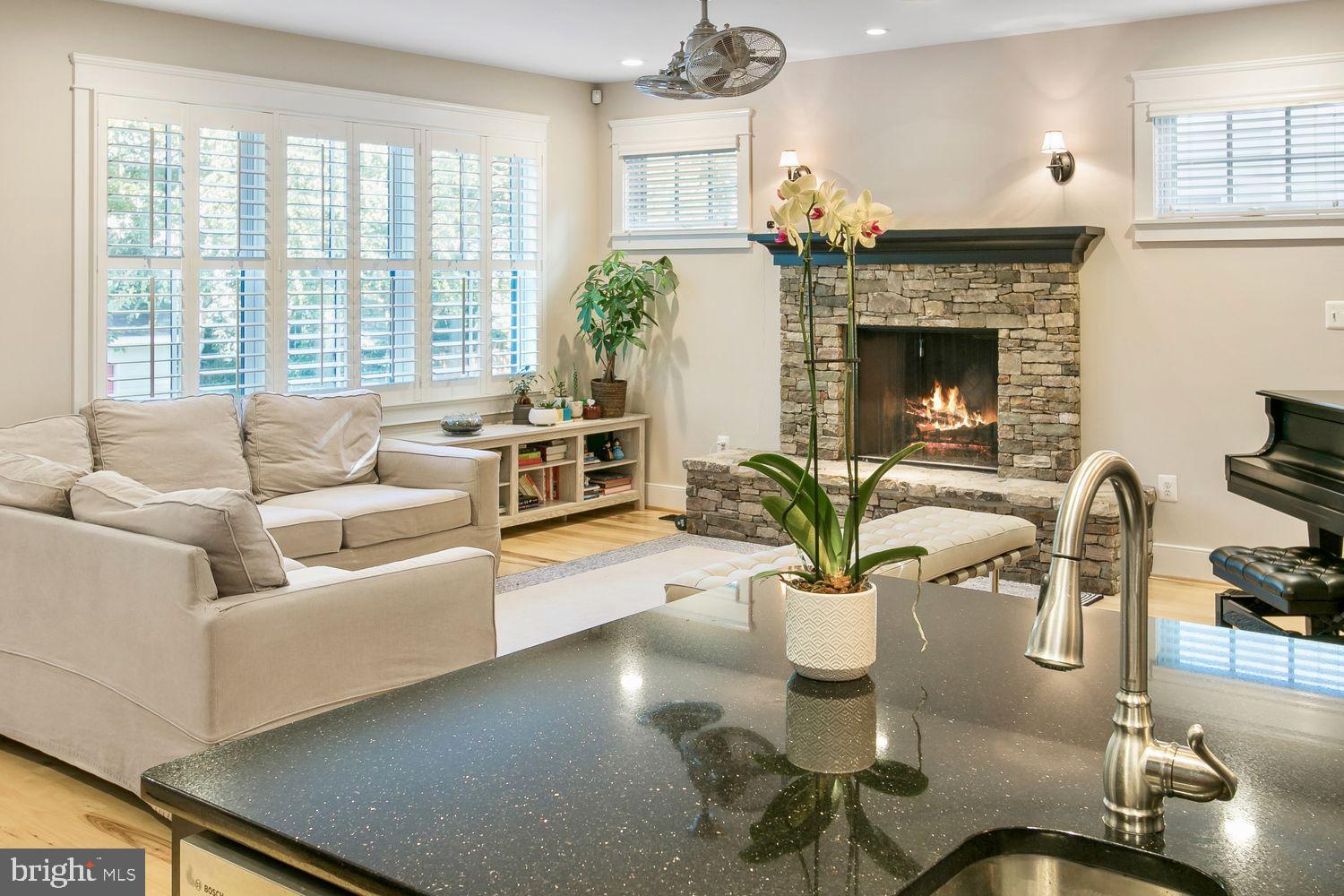 ELLISON HEIGHTS - Residential