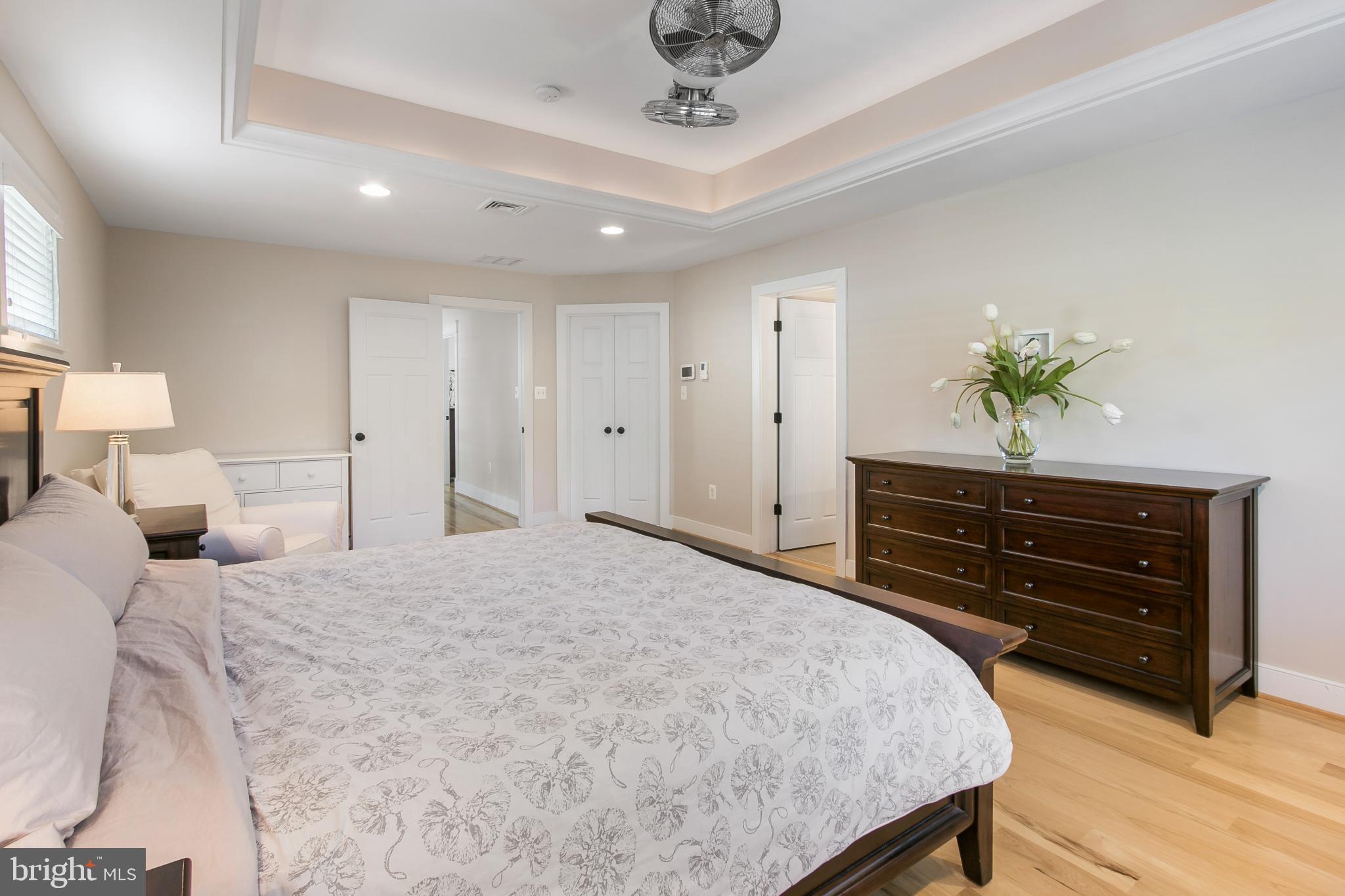 ELLISON HEIGHTS - Residential