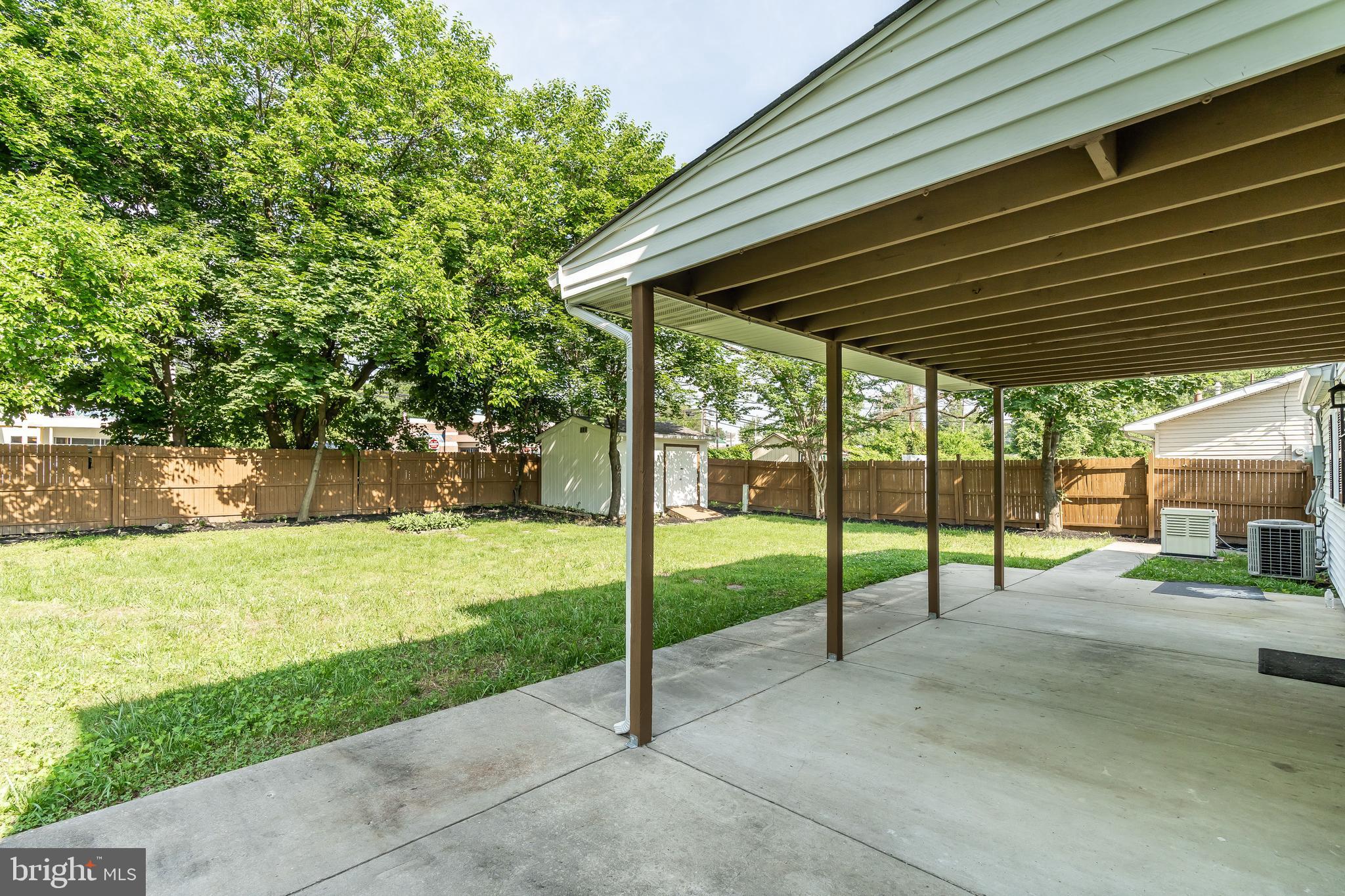 MEADOWBROOK AT BELAIR - Residential