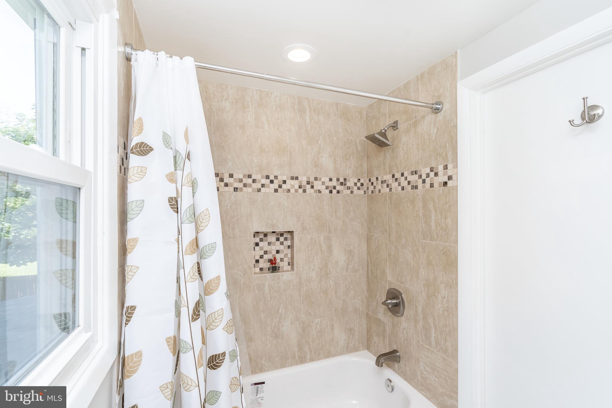 MEADOWBROOK AT BELAIR - Residential