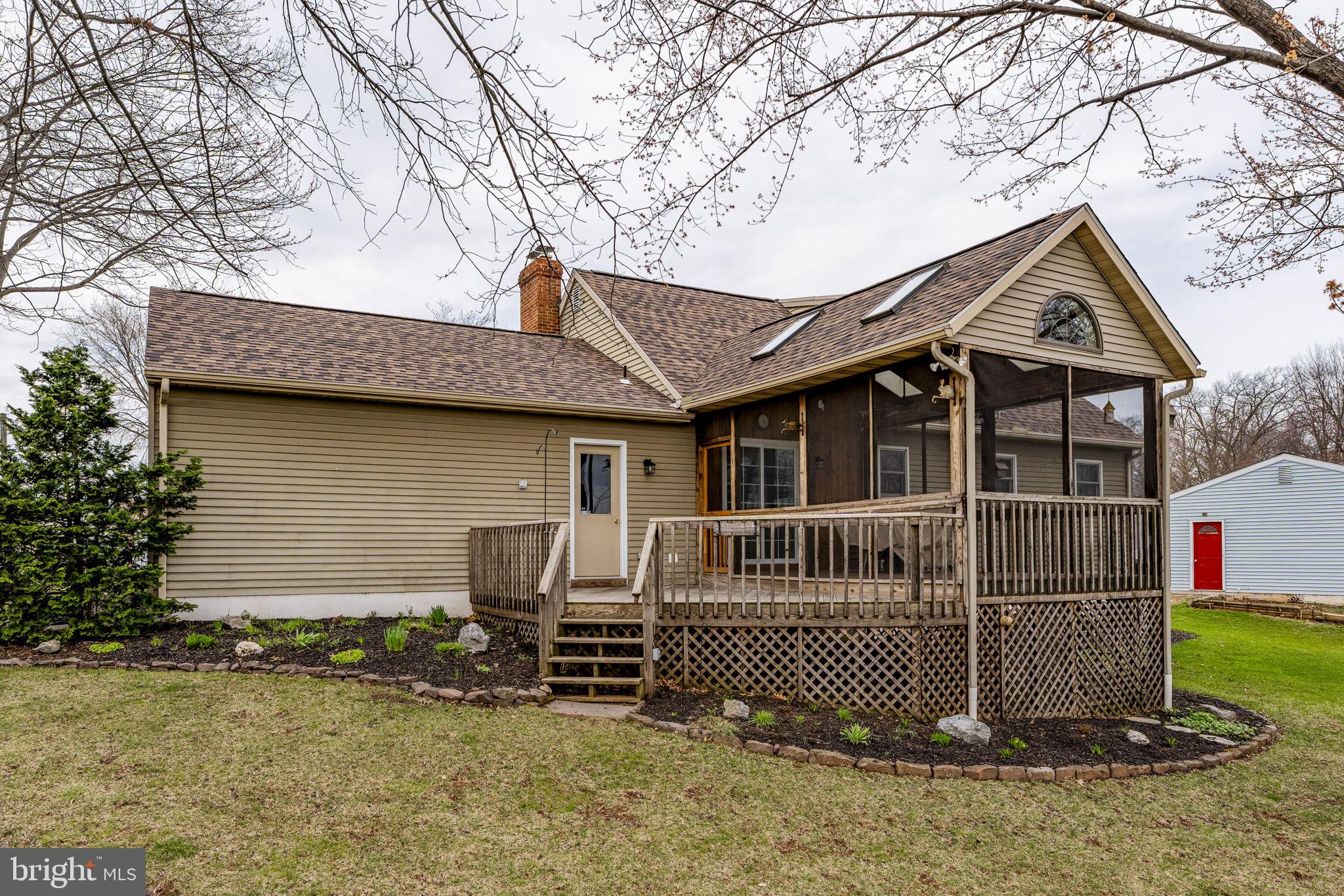 MEADOW BROOK ESTATES - Residential