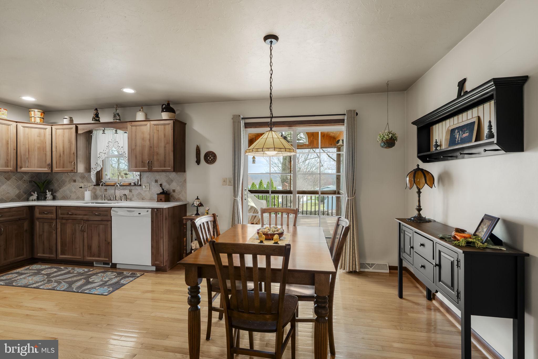 MEADOW BROOK ESTATES - Residential