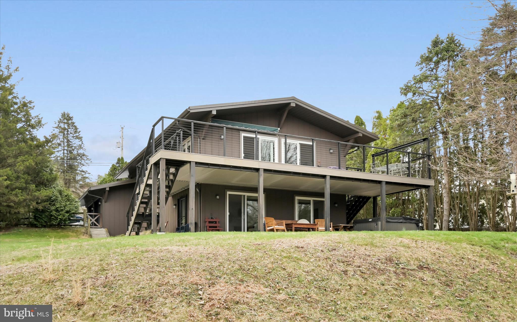 LAKE WYNONAH - Residential