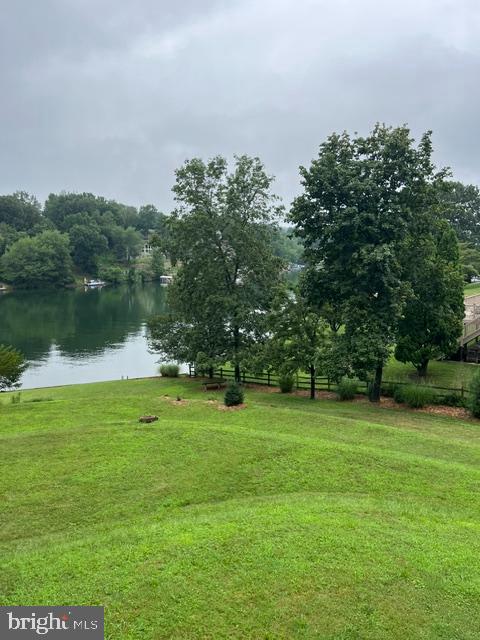 LAKE WYNONAH - Residential