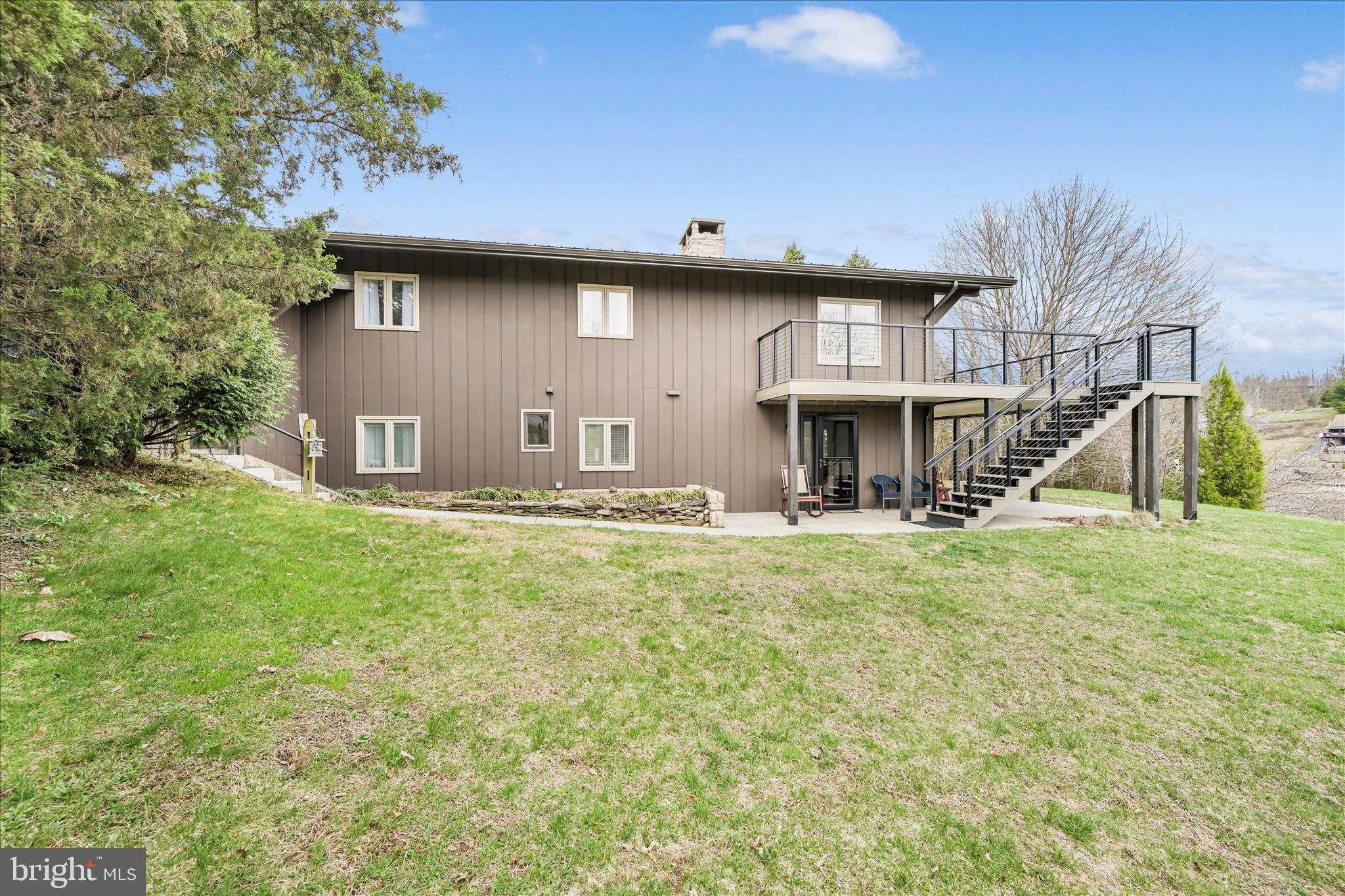 LAKE WYNONAH - Residential