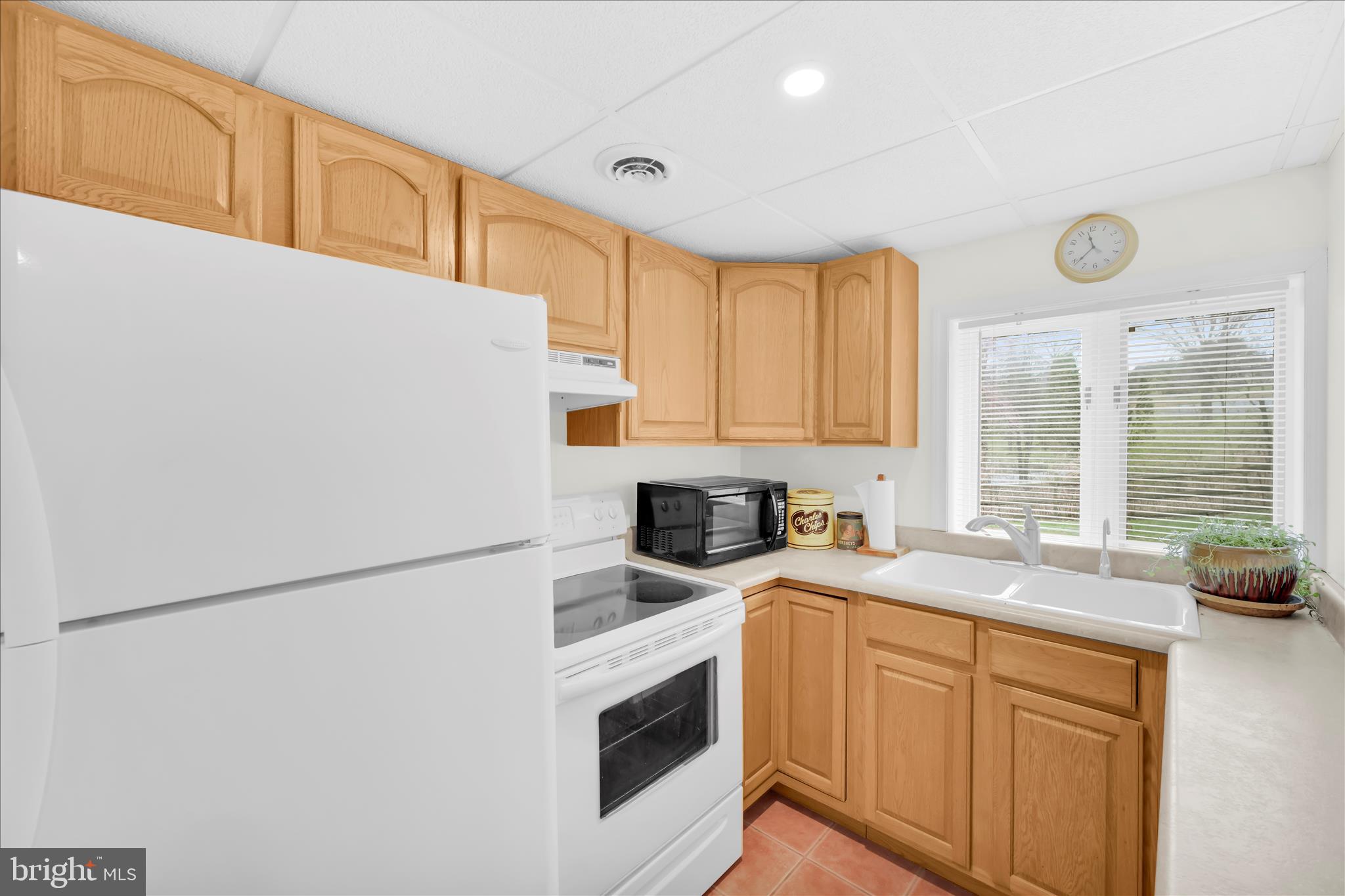 LAKE WYNONAH - Residential