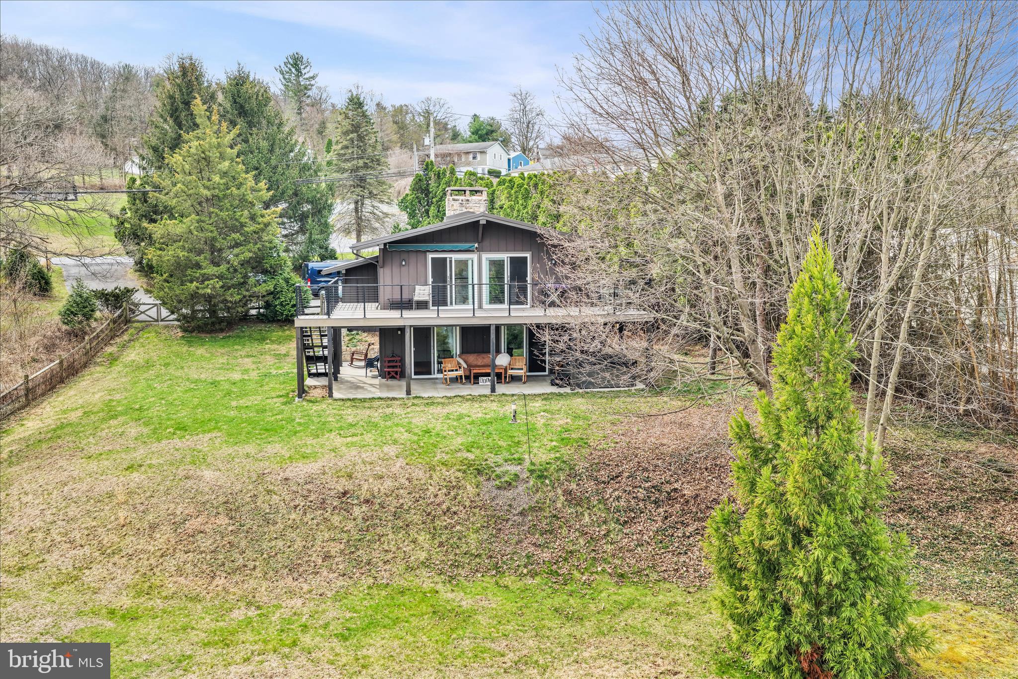 LAKE WYNONAH - Residential