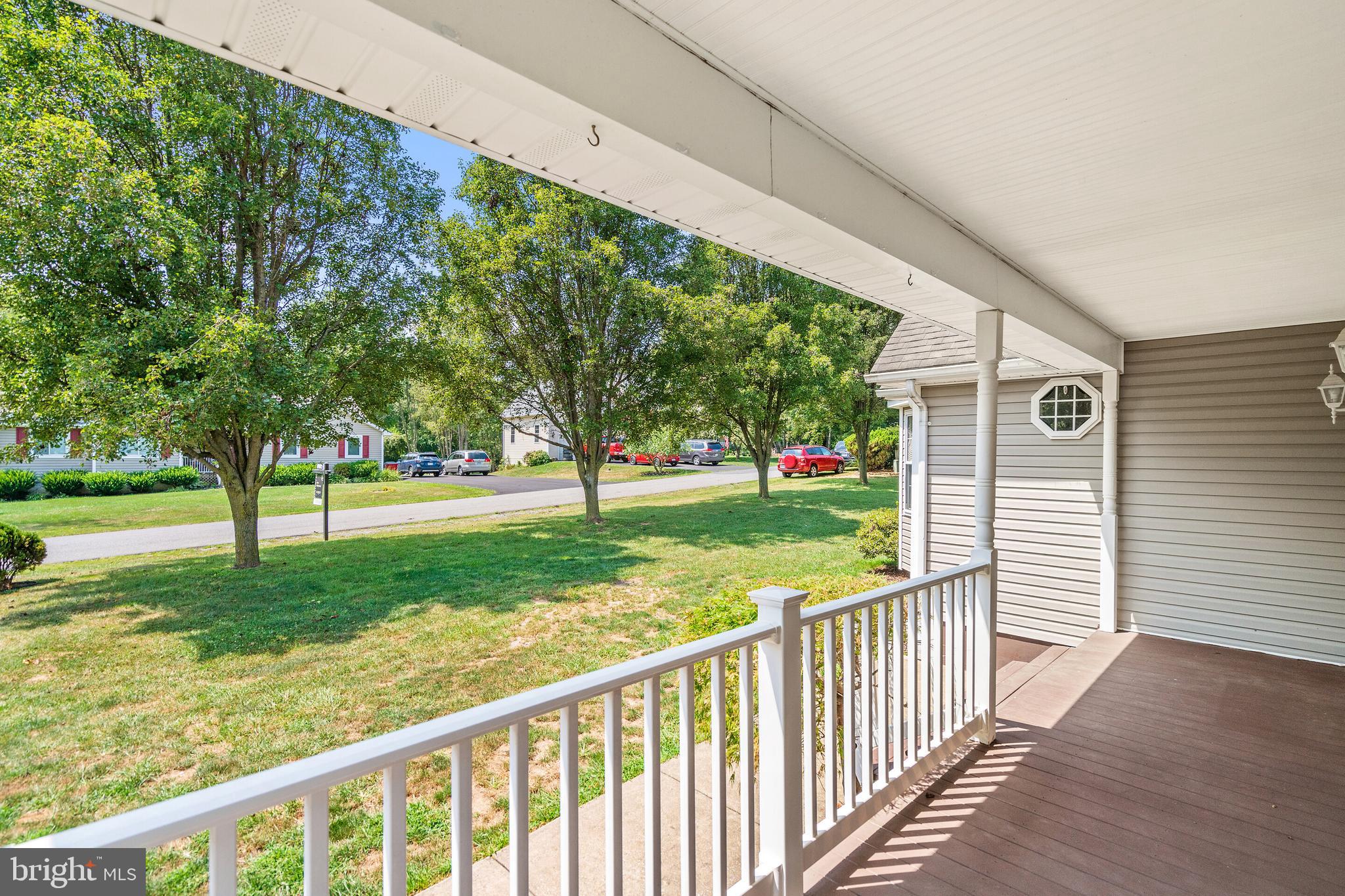 CLAYMONT CHASE - Residential