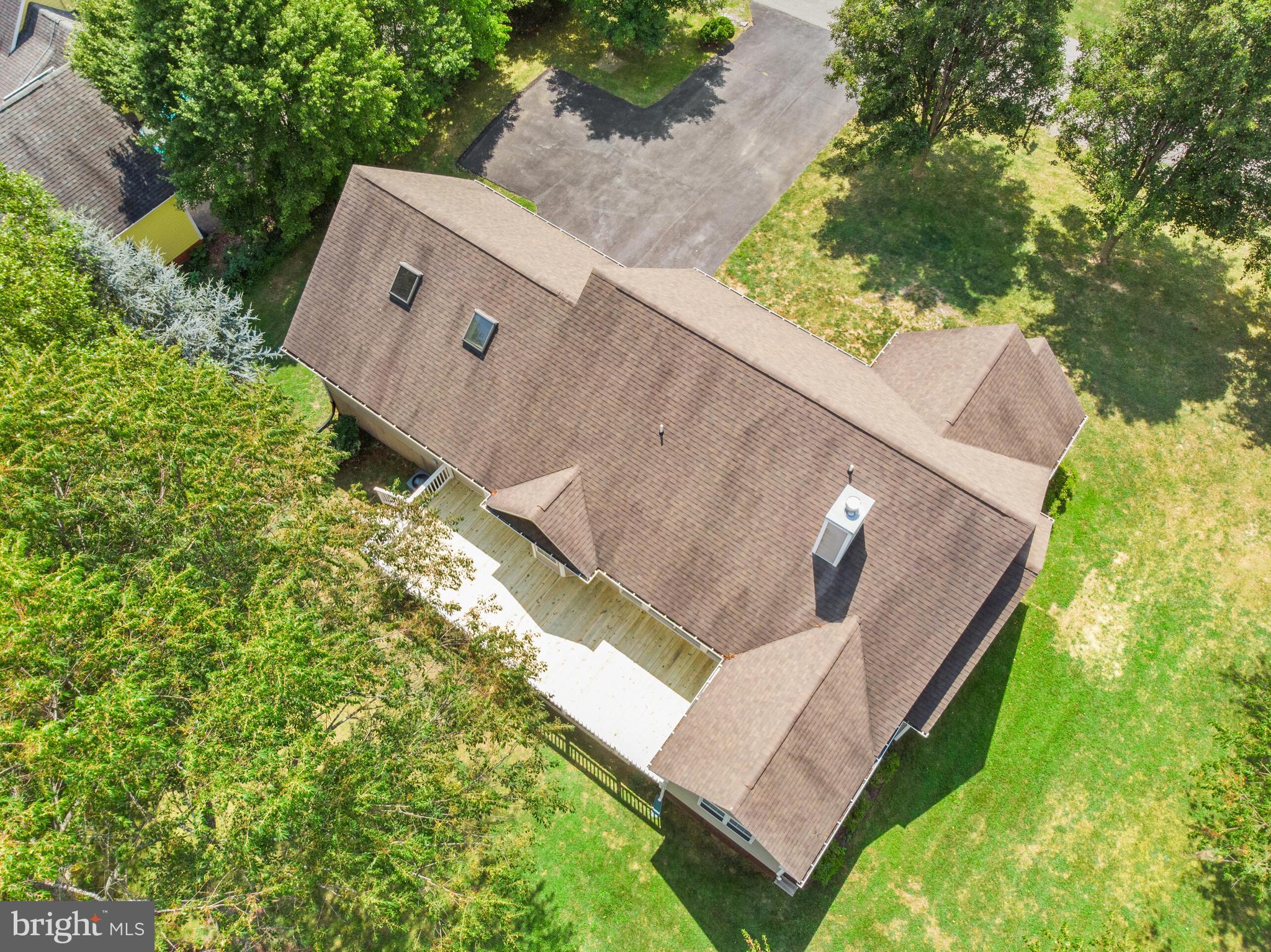 CLAYMONT CHASE - Residential