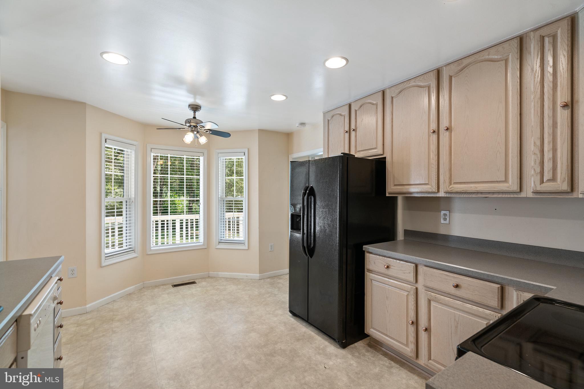 CLAYMONT CHASE - Residential