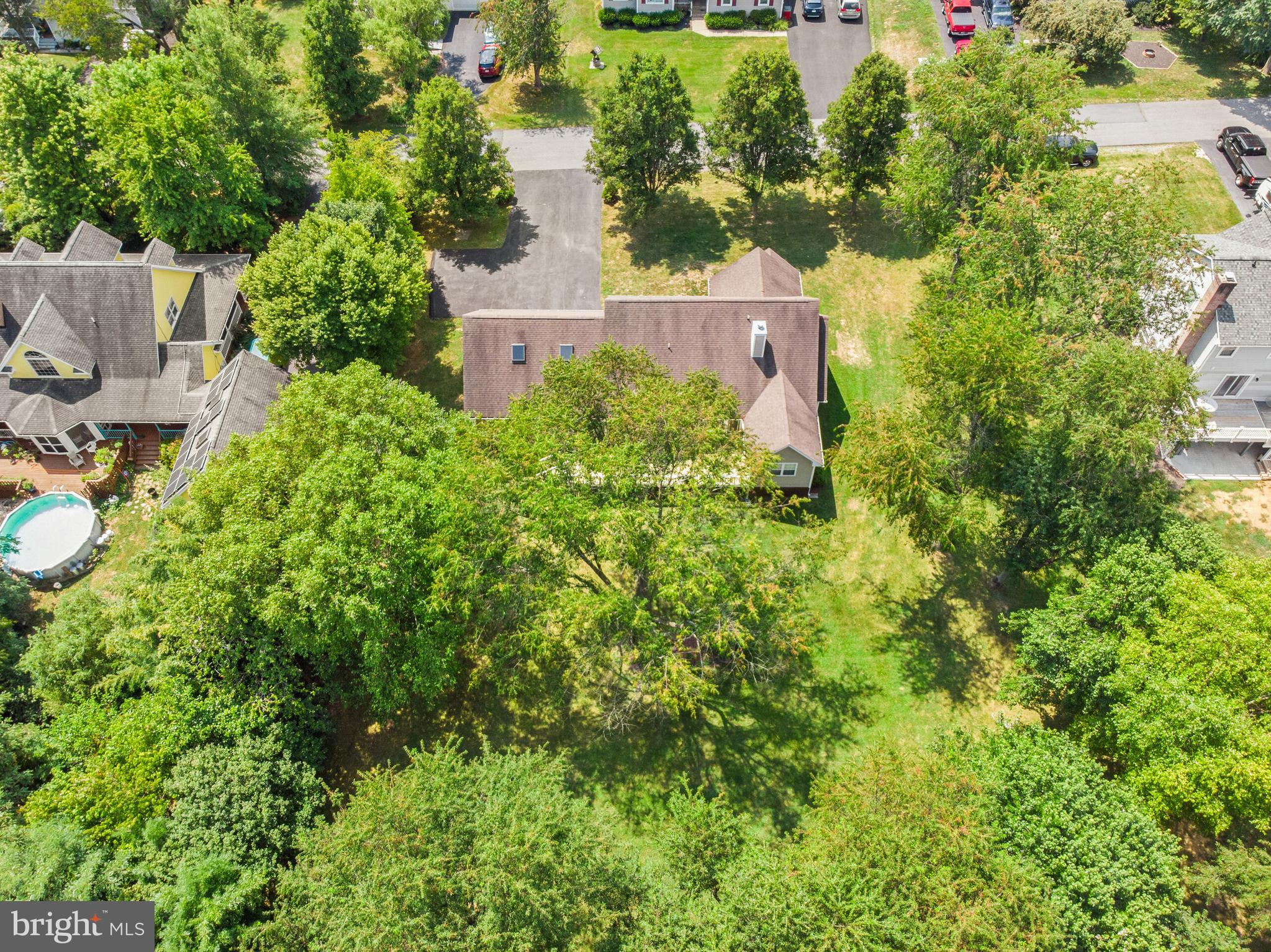 CLAYMONT CHASE - Residential