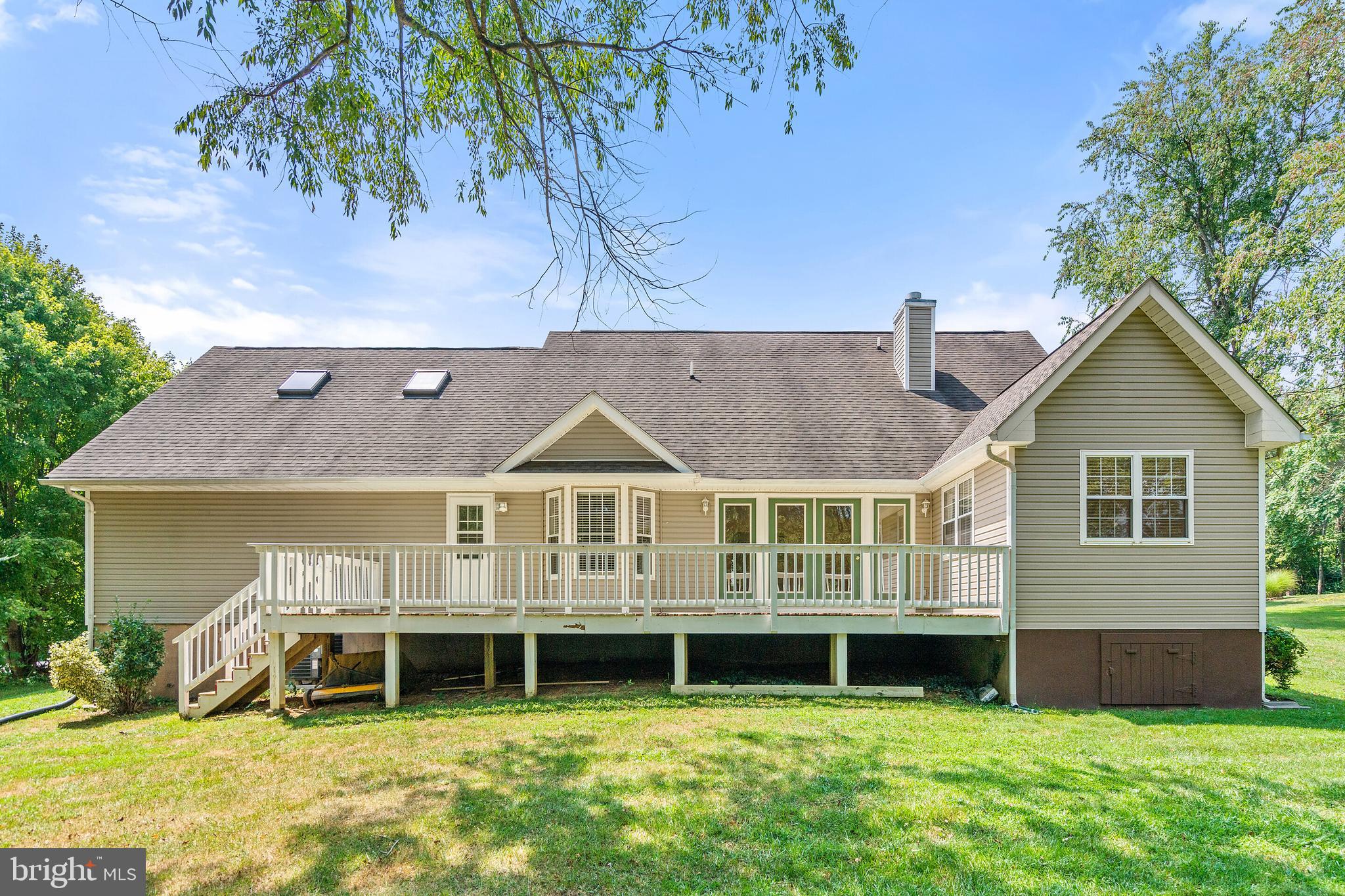 CLAYMONT CHASE - Residential