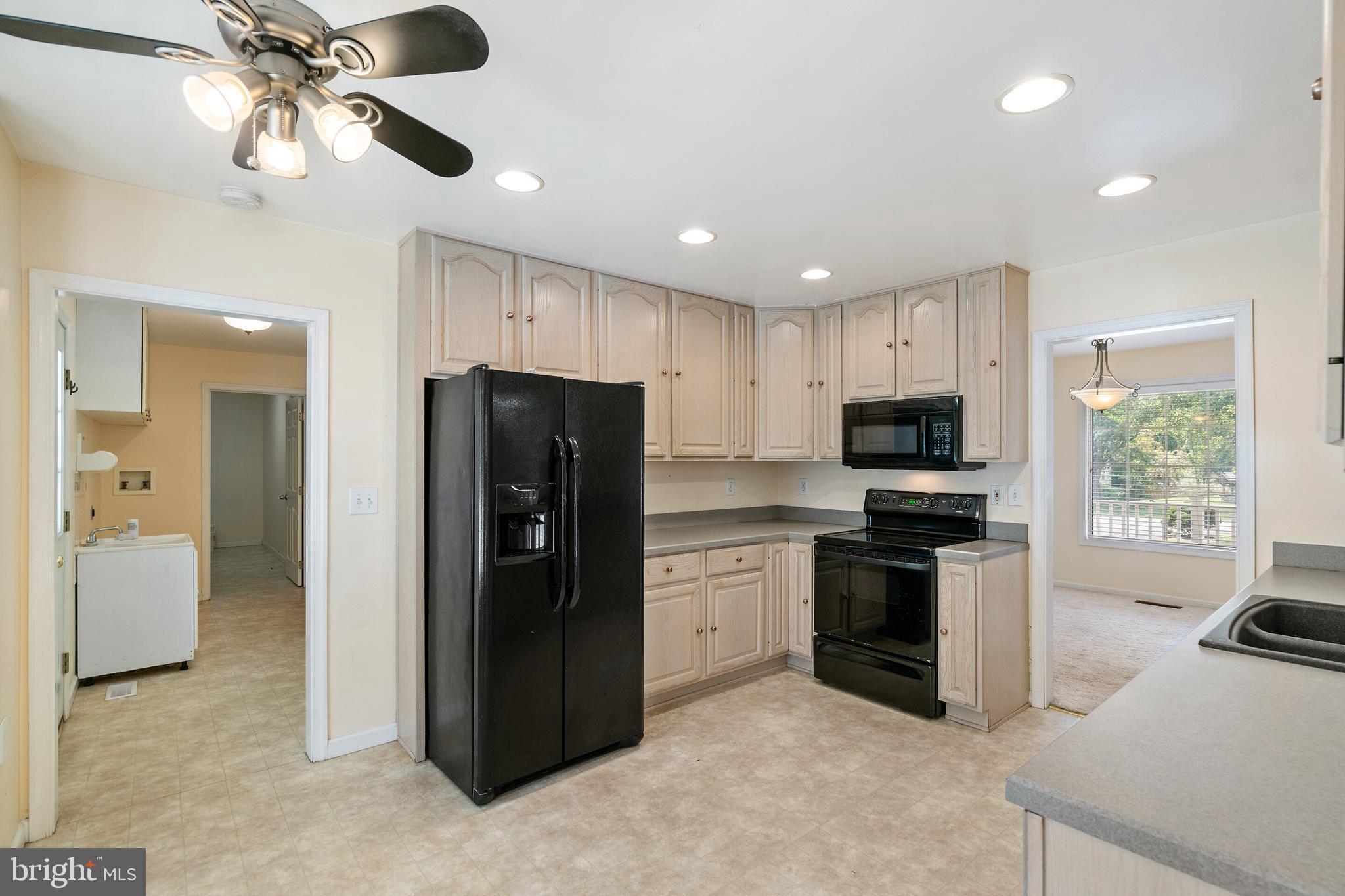 CLAYMONT CHASE - Residential