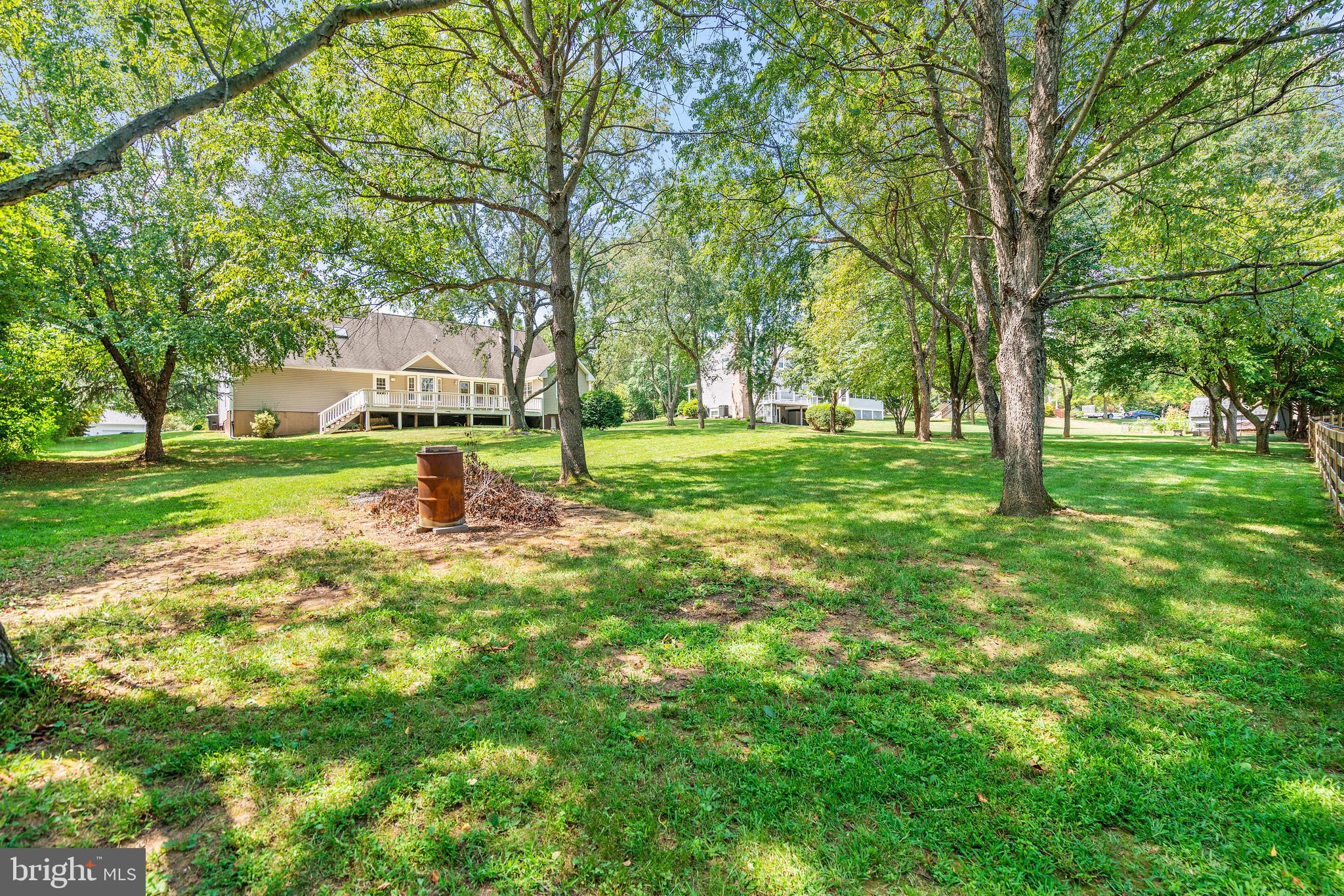 CLAYMONT CHASE - Residential