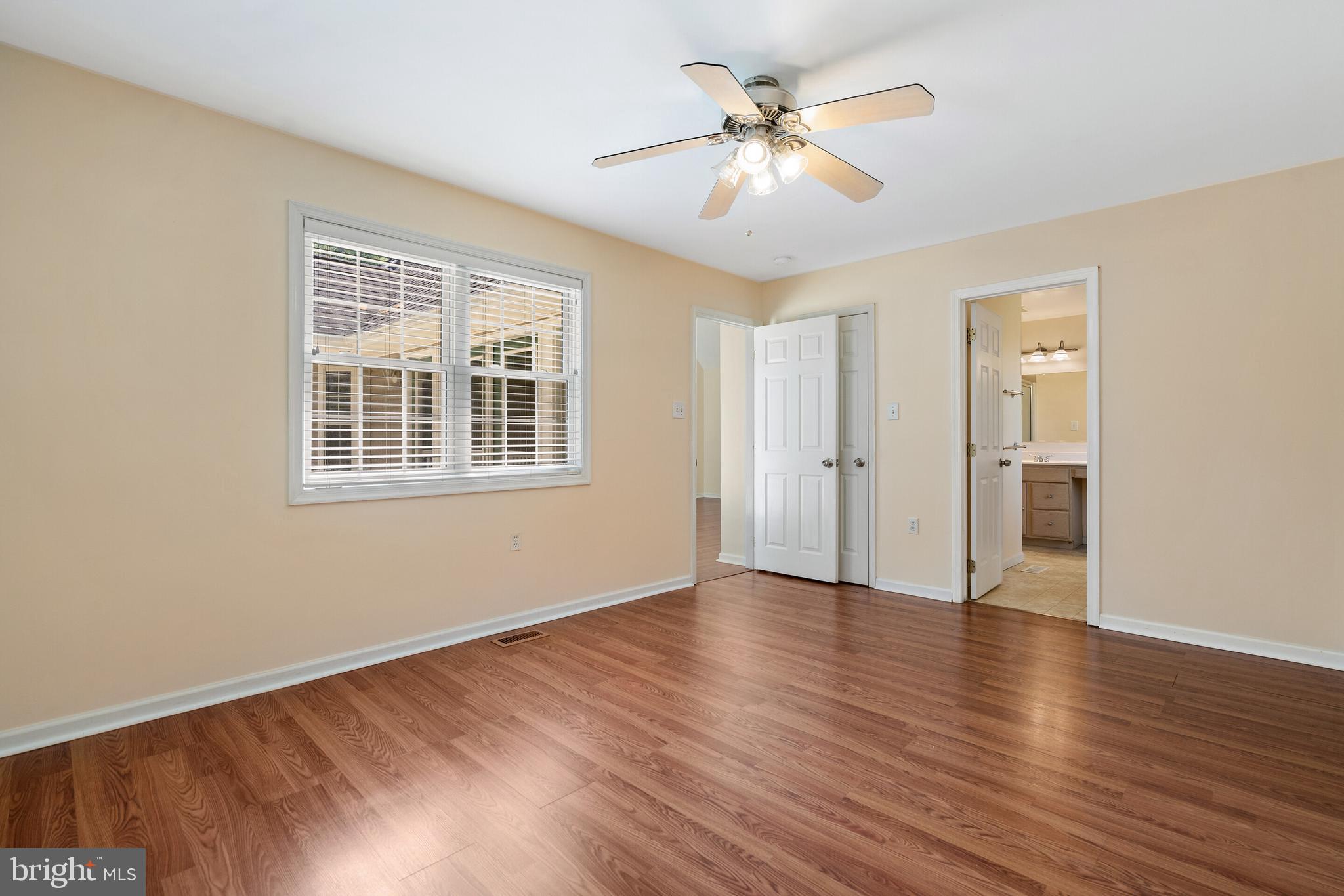 CLAYMONT CHASE - Residential