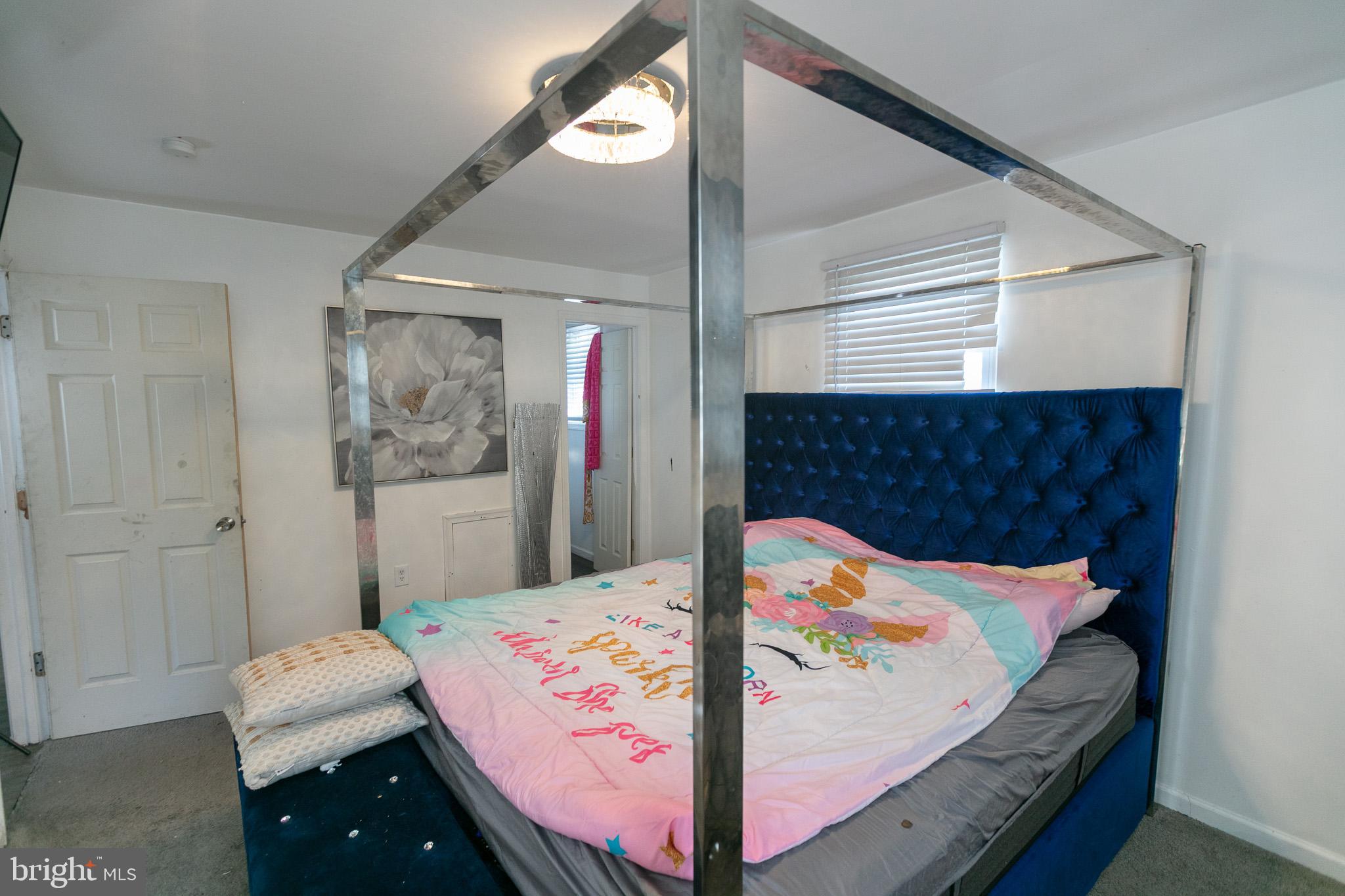 TOWNE POINT - Residential