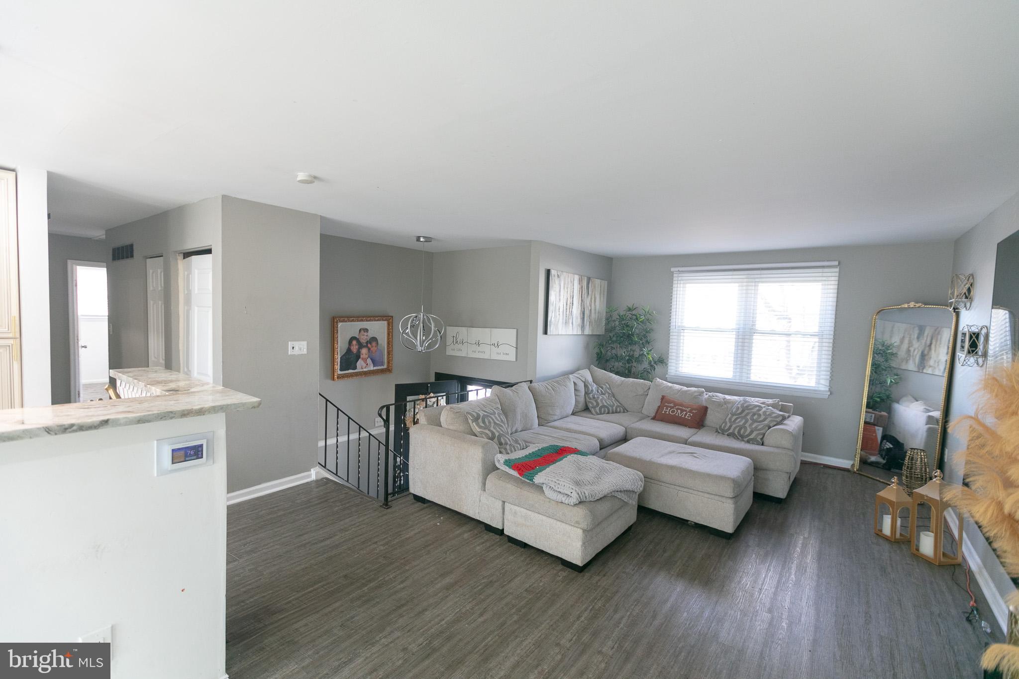 TOWNE POINT - Residential