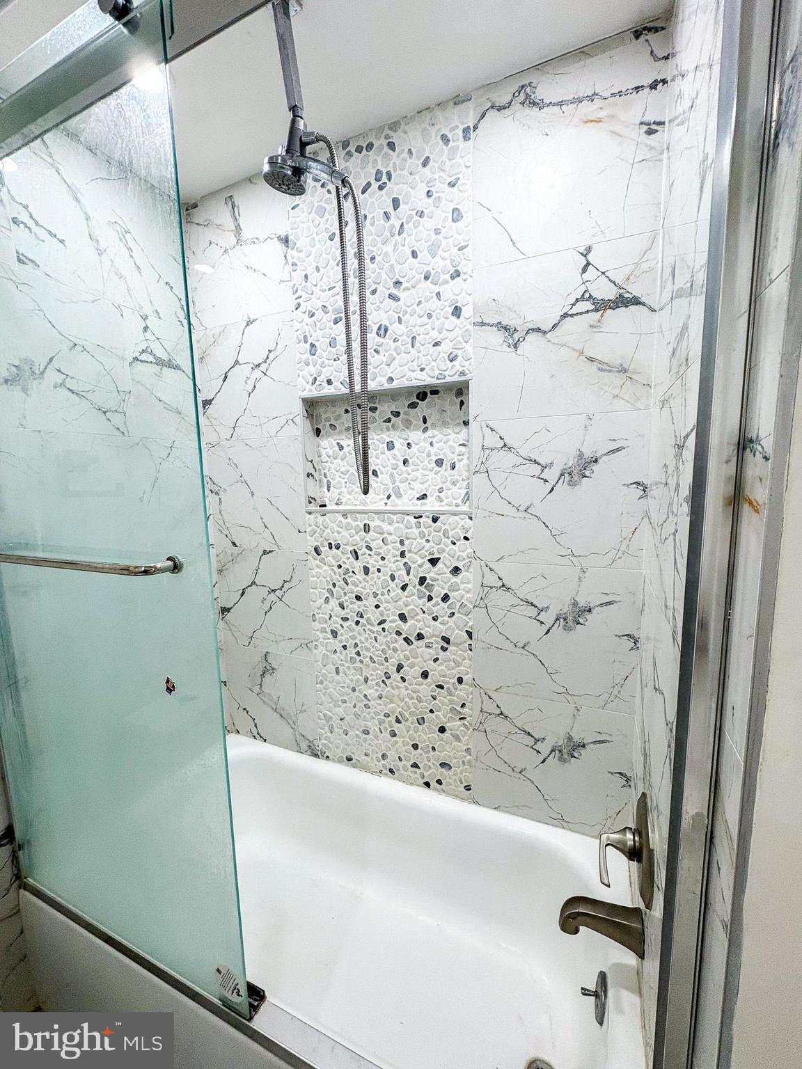 TOWNE POINT - Residential