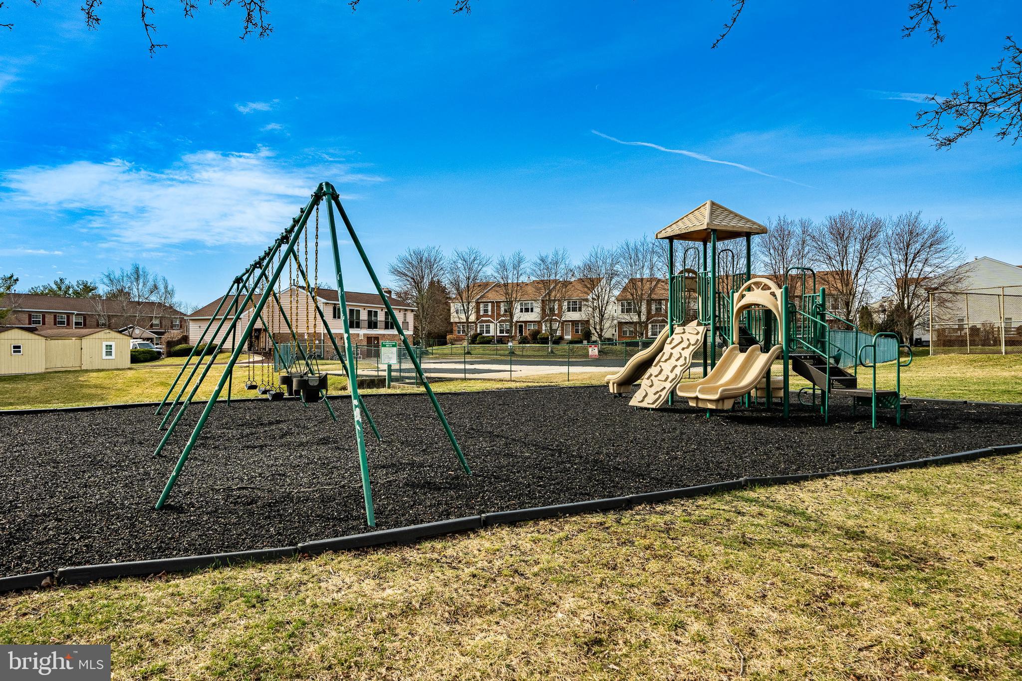 NORTHRIDGE ESTATES - Residential