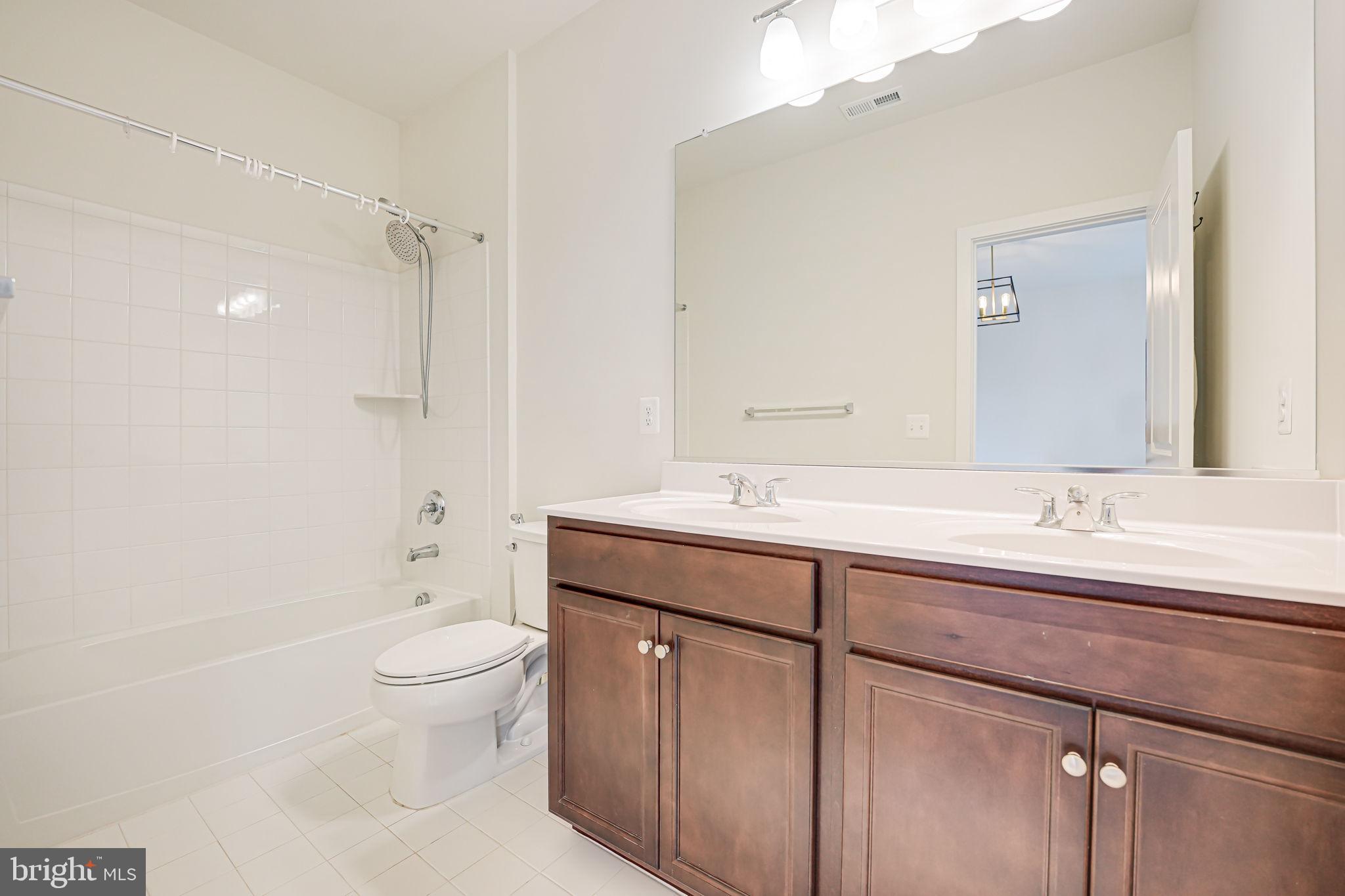 ROBINSON VILLAGE - Residential Lease